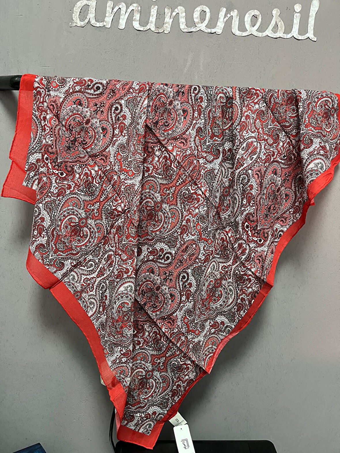 Aminenesil Şallnd İpek Pamuk Etnik Desen Eşarp Kırmızı Bej Renk