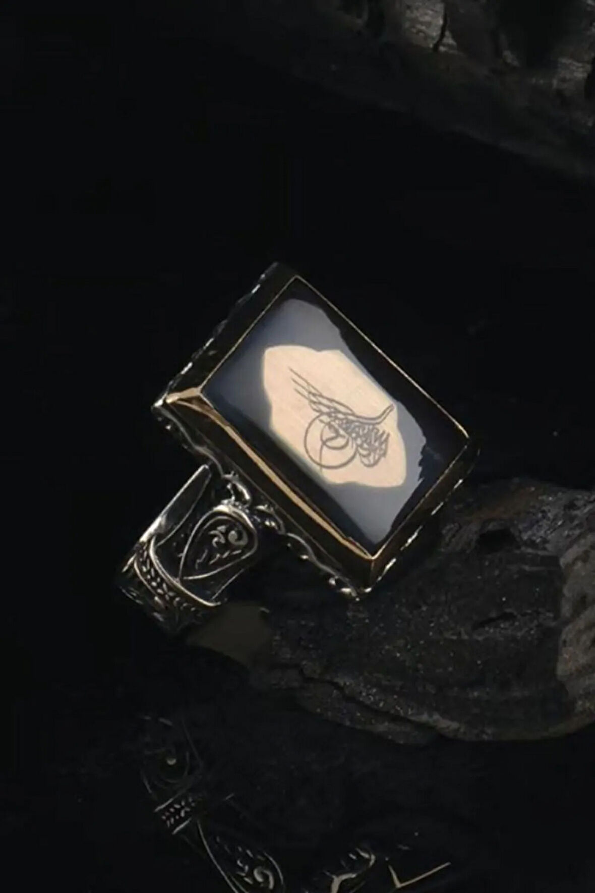 Osmanlı Tuğralı Kare Model Gümüş Erkek Yüzük GYZOSMNLITG-GMS