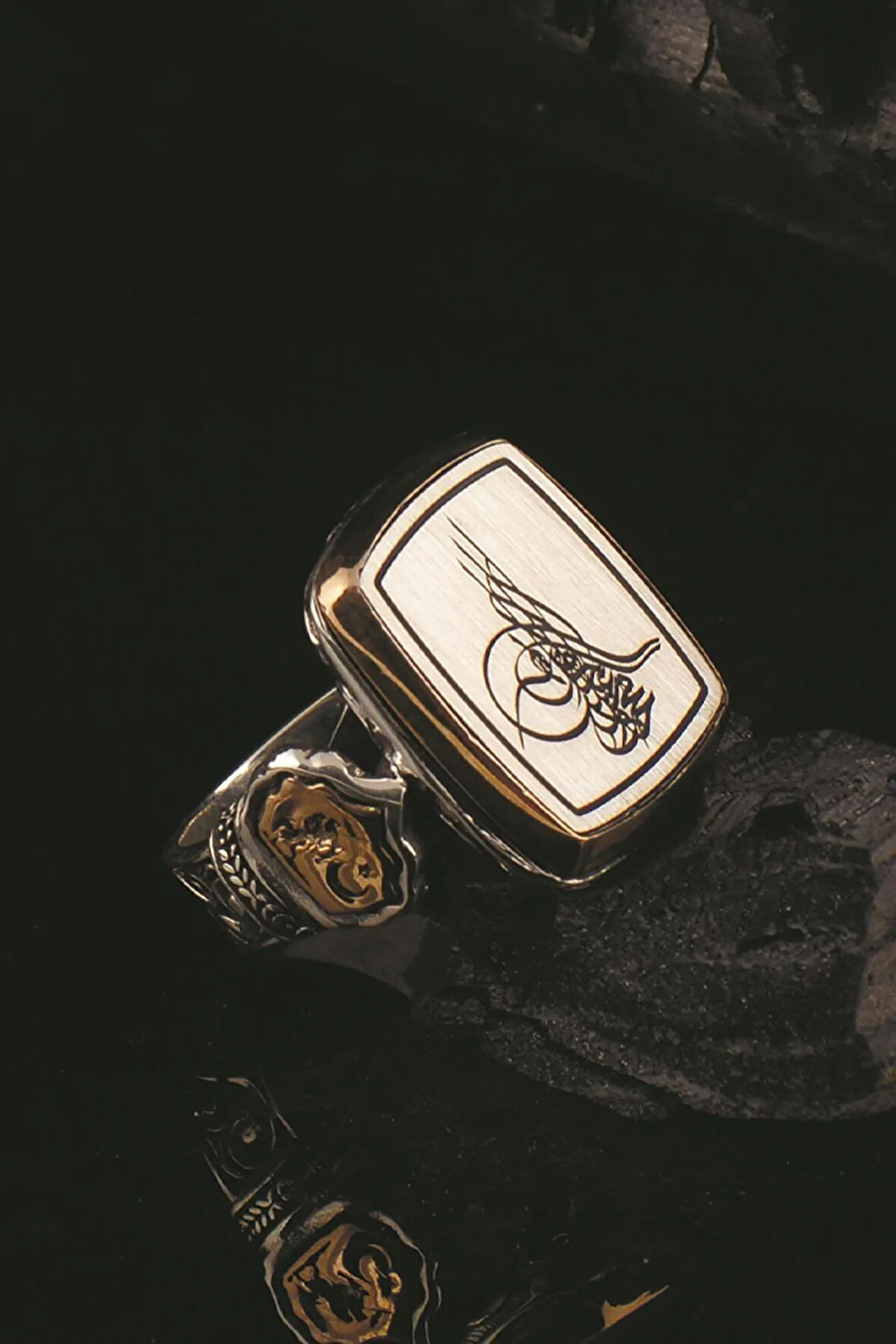 Osmanlı Tuğralı Yanların Da Ay Yıldız Işlemeli Kare Model Gümüş Erkek Yüzük Gyzosmnayld-gms