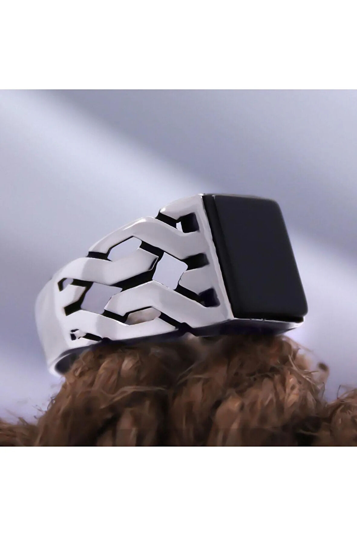 Siyah Oniks Taşlı Yanı Işlemeli Özel Seri Erkek Gümüş Yüzük - Ey3115