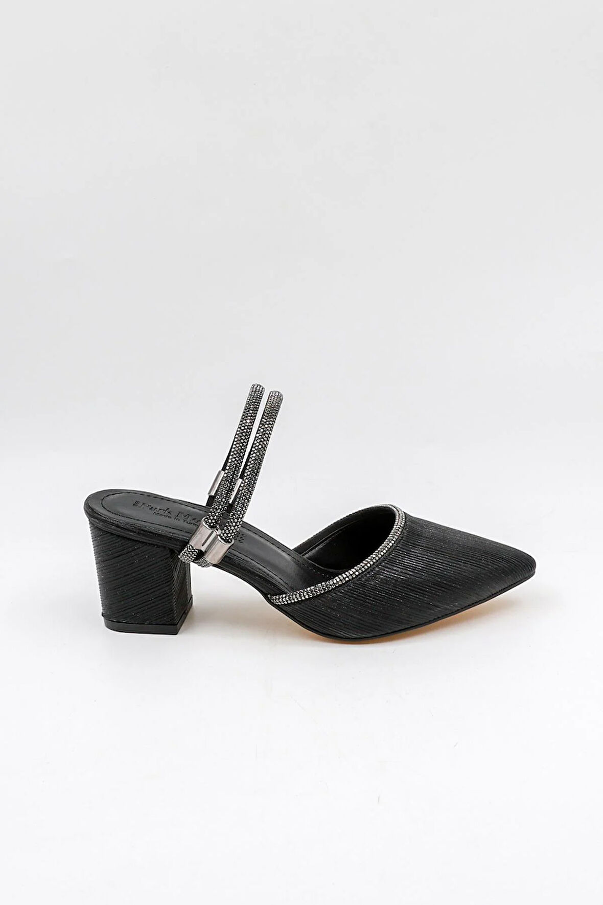 Park Moda Arkası Açık Taş Detaylı Kadın Ayakkabı PM309 Siyah Simli