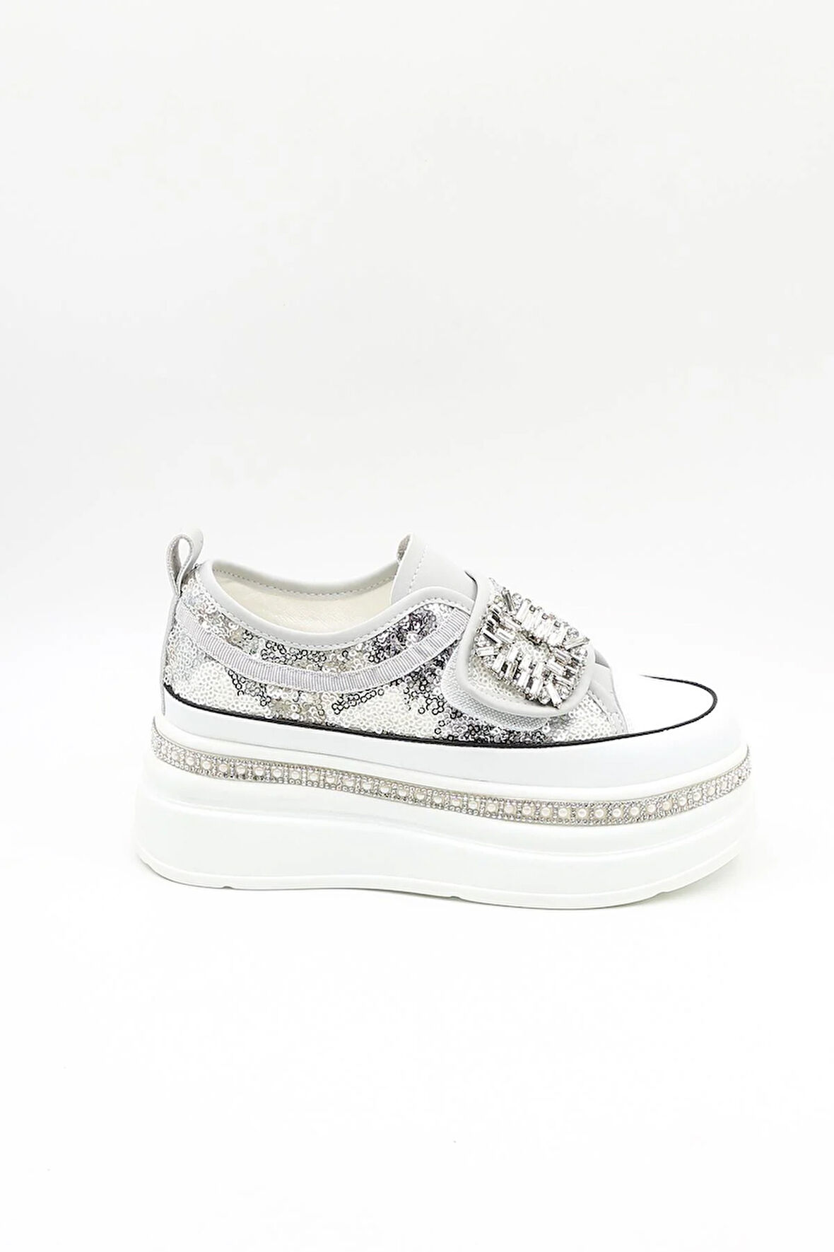 Guja İthak Özel Seri Taban Taş Detaylı Pullu Cırtlı Kadın Spor Ayakkabı GJ423 Gri