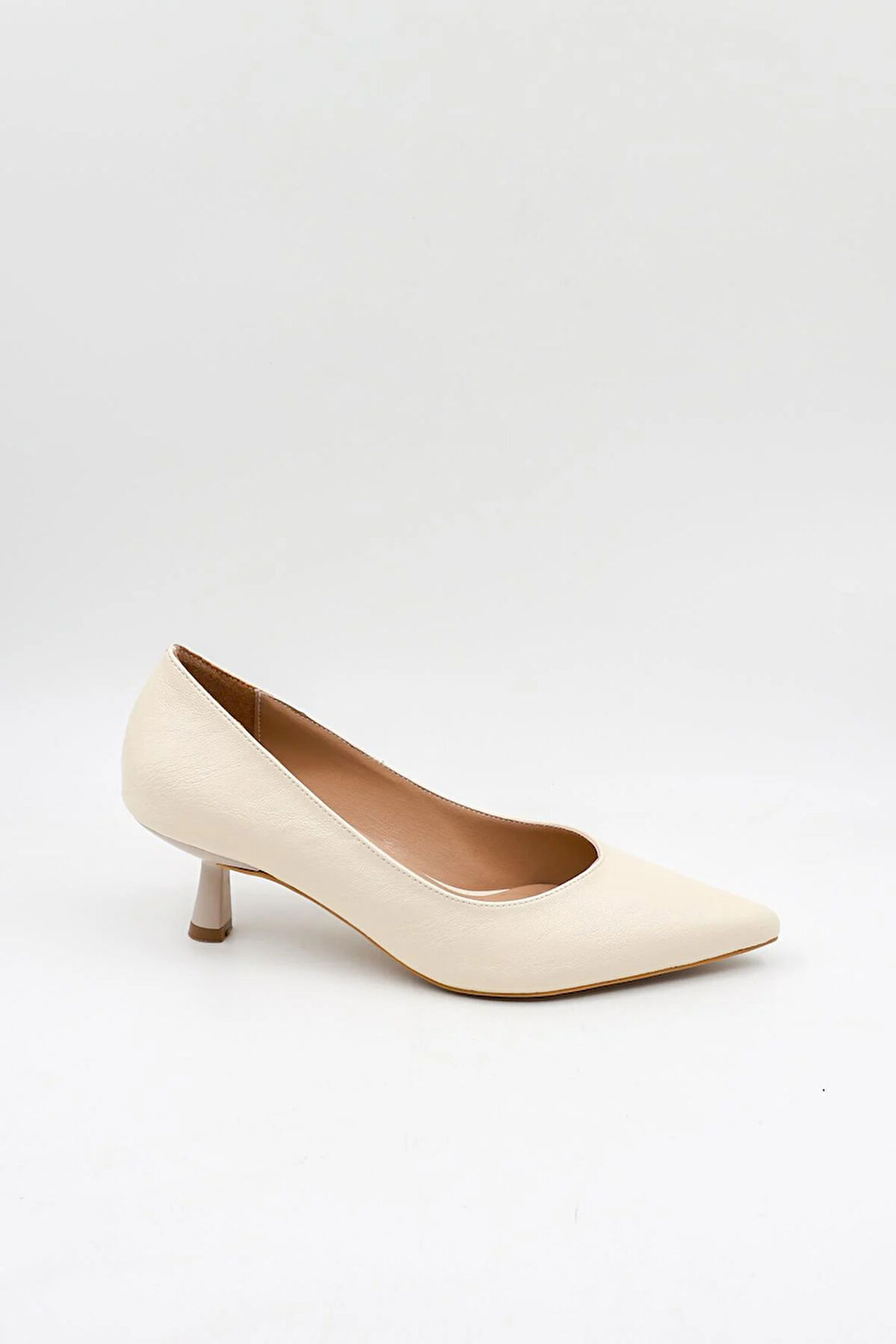 Park Moda Kısa Topuklu Kadın Ayakkabı PM439 Bej Cilt