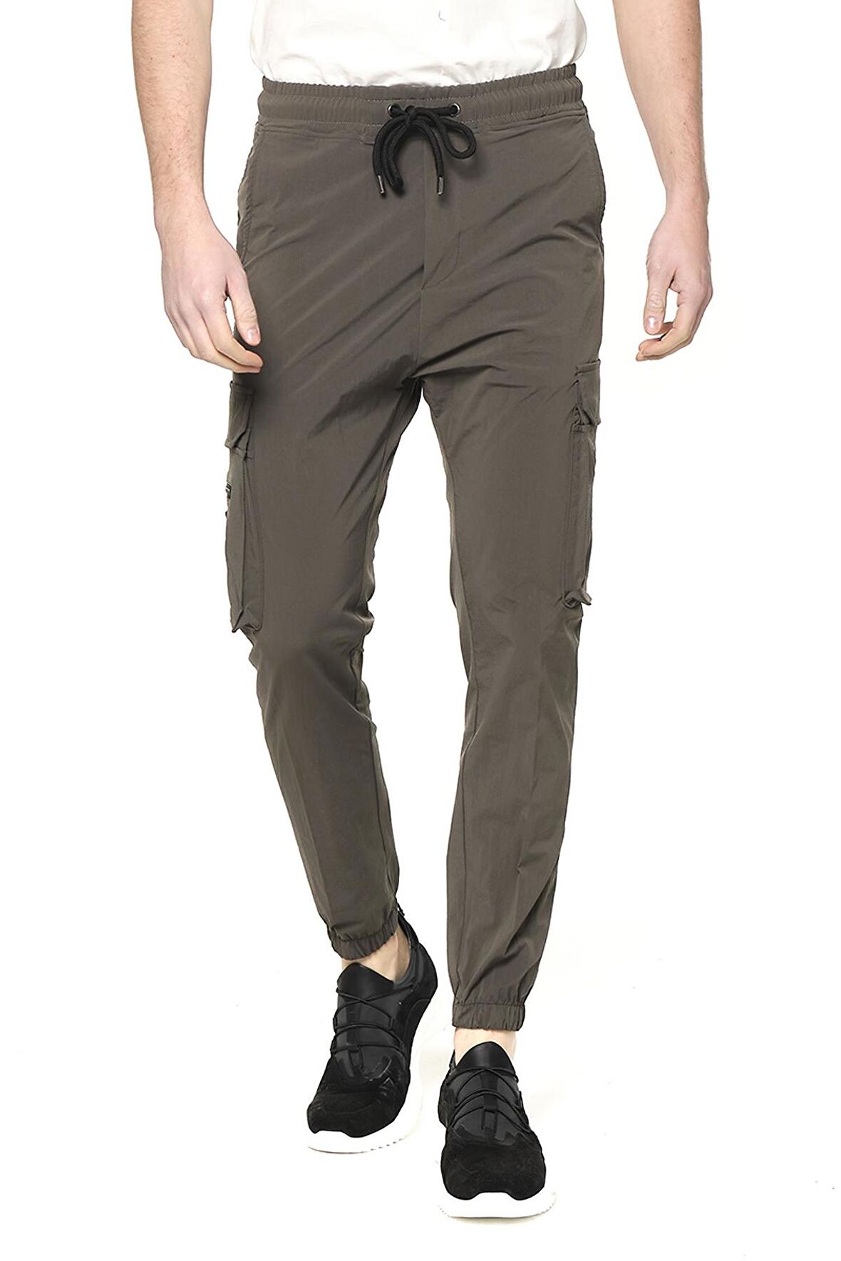 Erkek Paraşüt Kumaş Kargo Cepli Paçası Lastikli Spor Jogger Pantolon