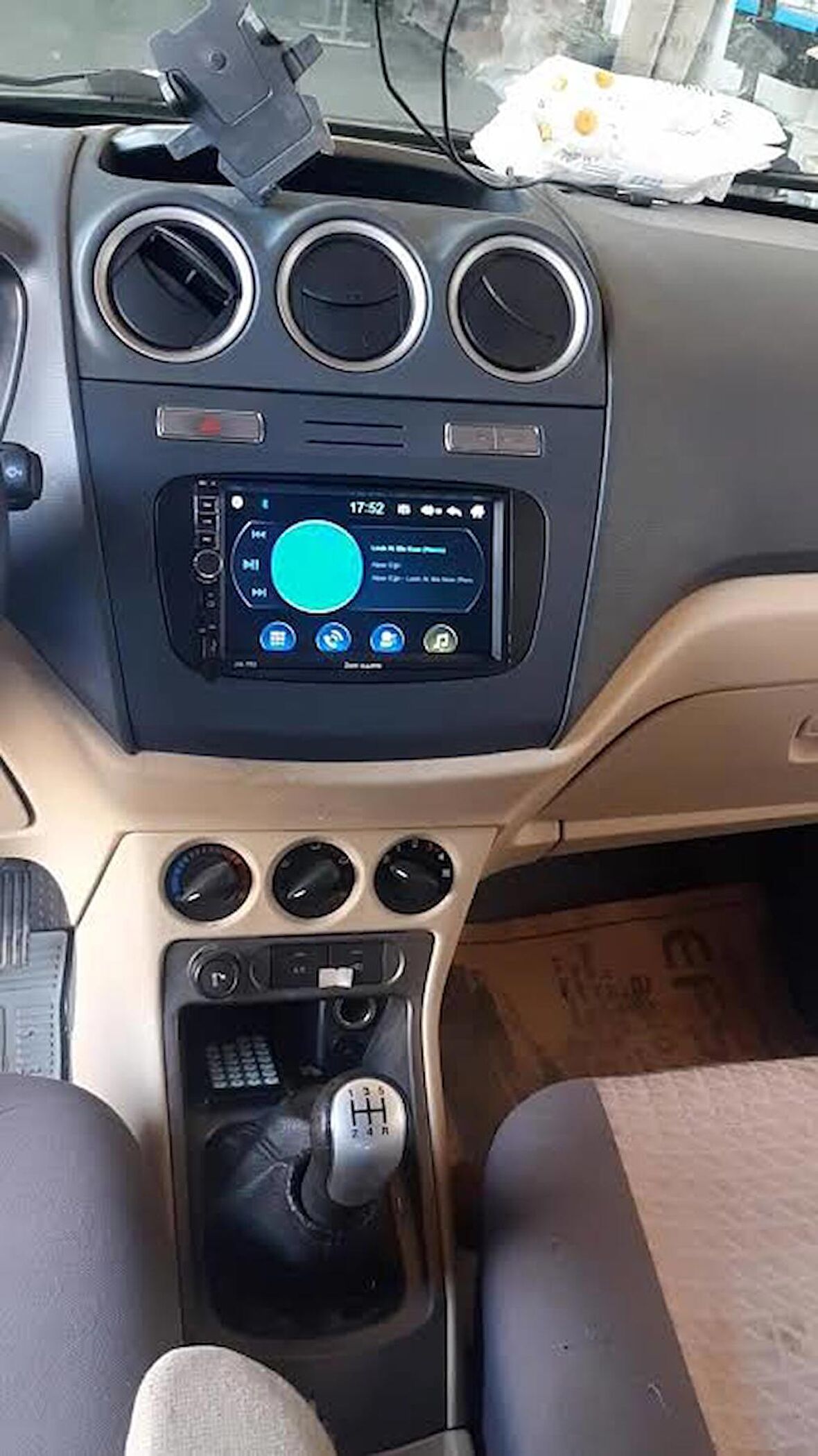 FORD TOURNEO CONNECT,FOCUS,MONDEO UYUMLU AVX 7 İNÇ DOUBLE DIN MULTİMEDYA+ÇERÇEVE  HEDİYE