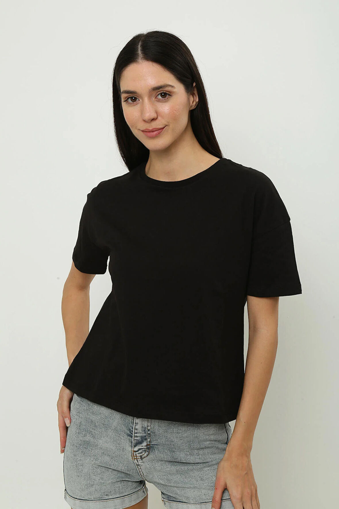 Siyah Basic Kadın T-shirt