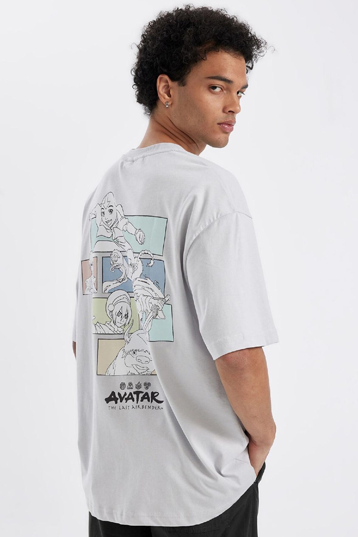 DeFacto Avatar the Last Airbender Gri Oversize Geniş Kalıp Bisiklet Yaka Sırt Baskılı Kısa Kollu Tişört C6529AX24AUGR184