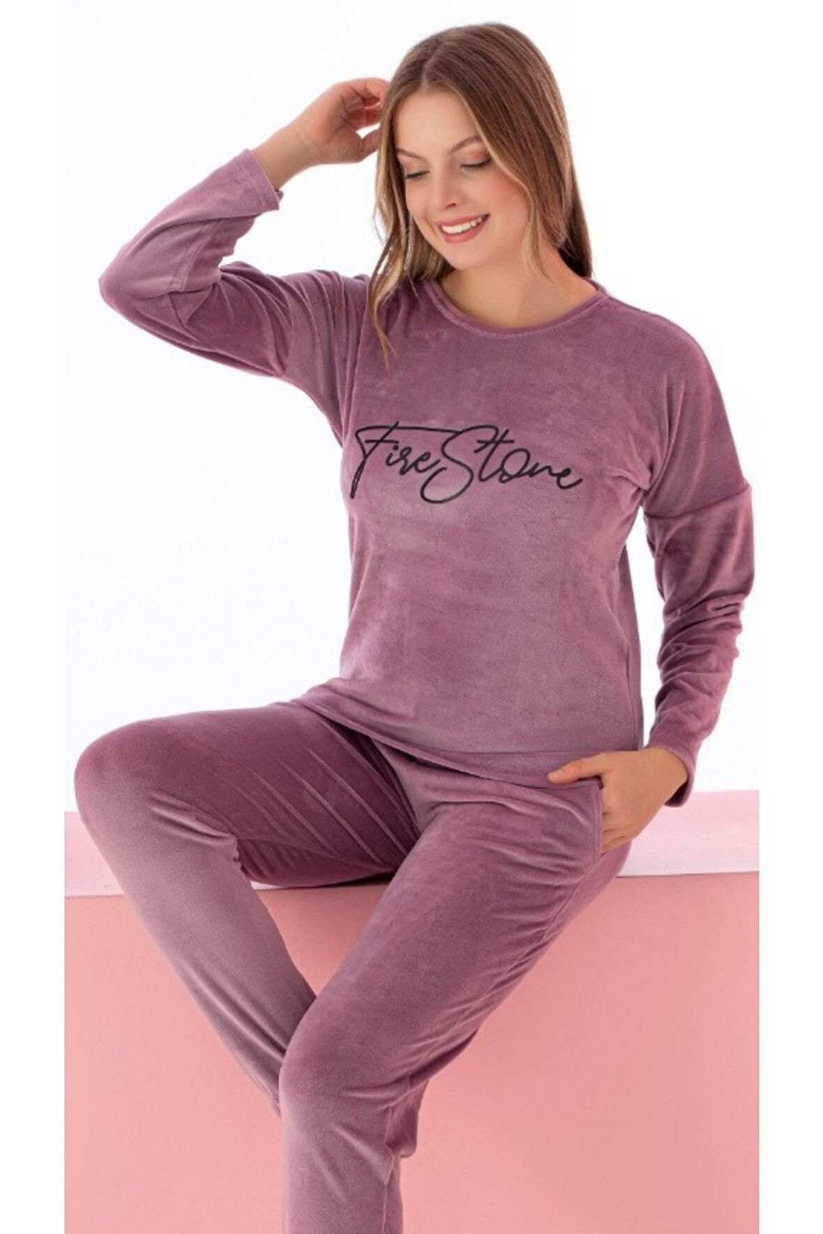 Luxury Velvet Fransız Kadife Yazı Detaylı Pijama Takımı