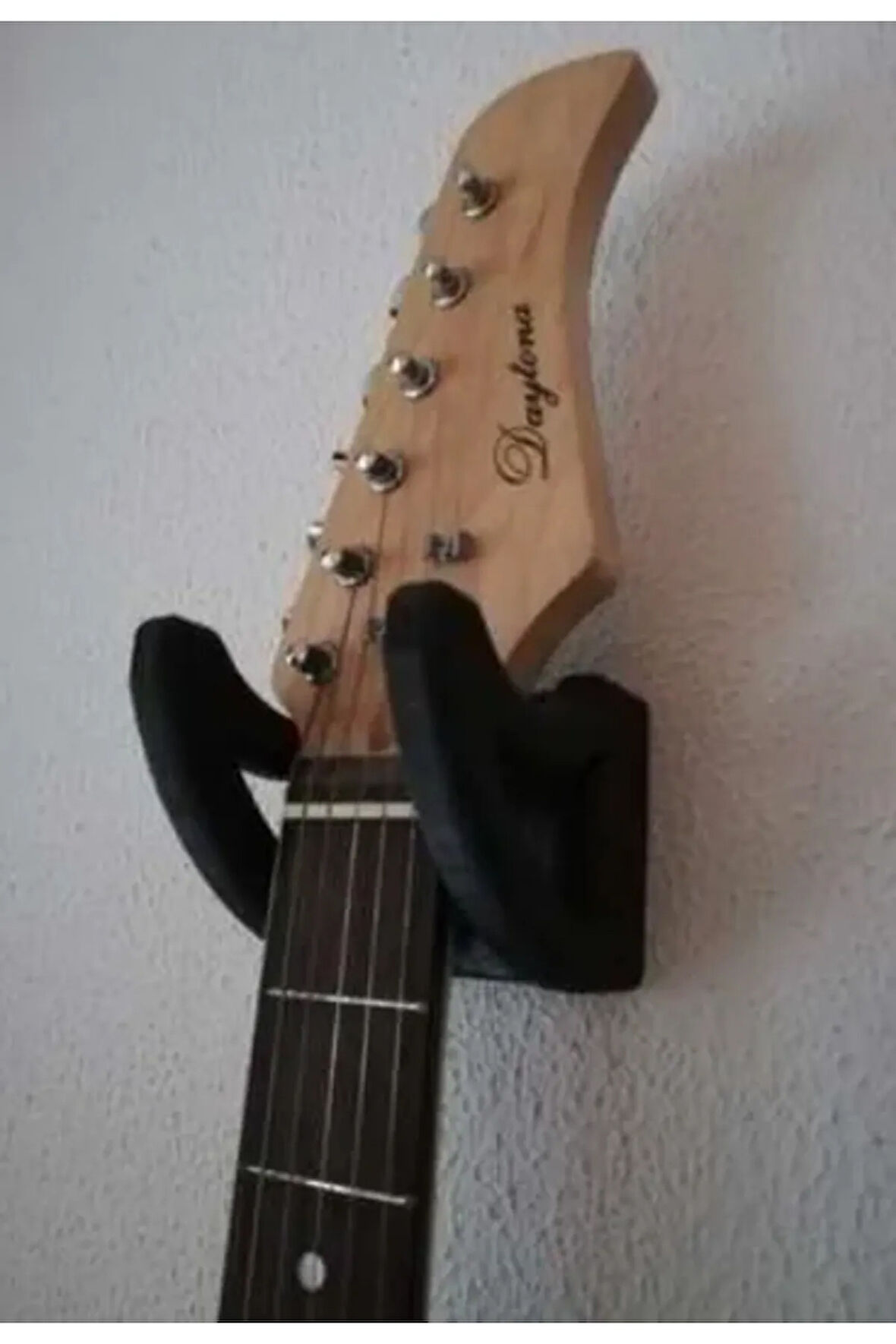 Duvara Monte Gitar Askısı – Güvenli ve Pratik Kullanım