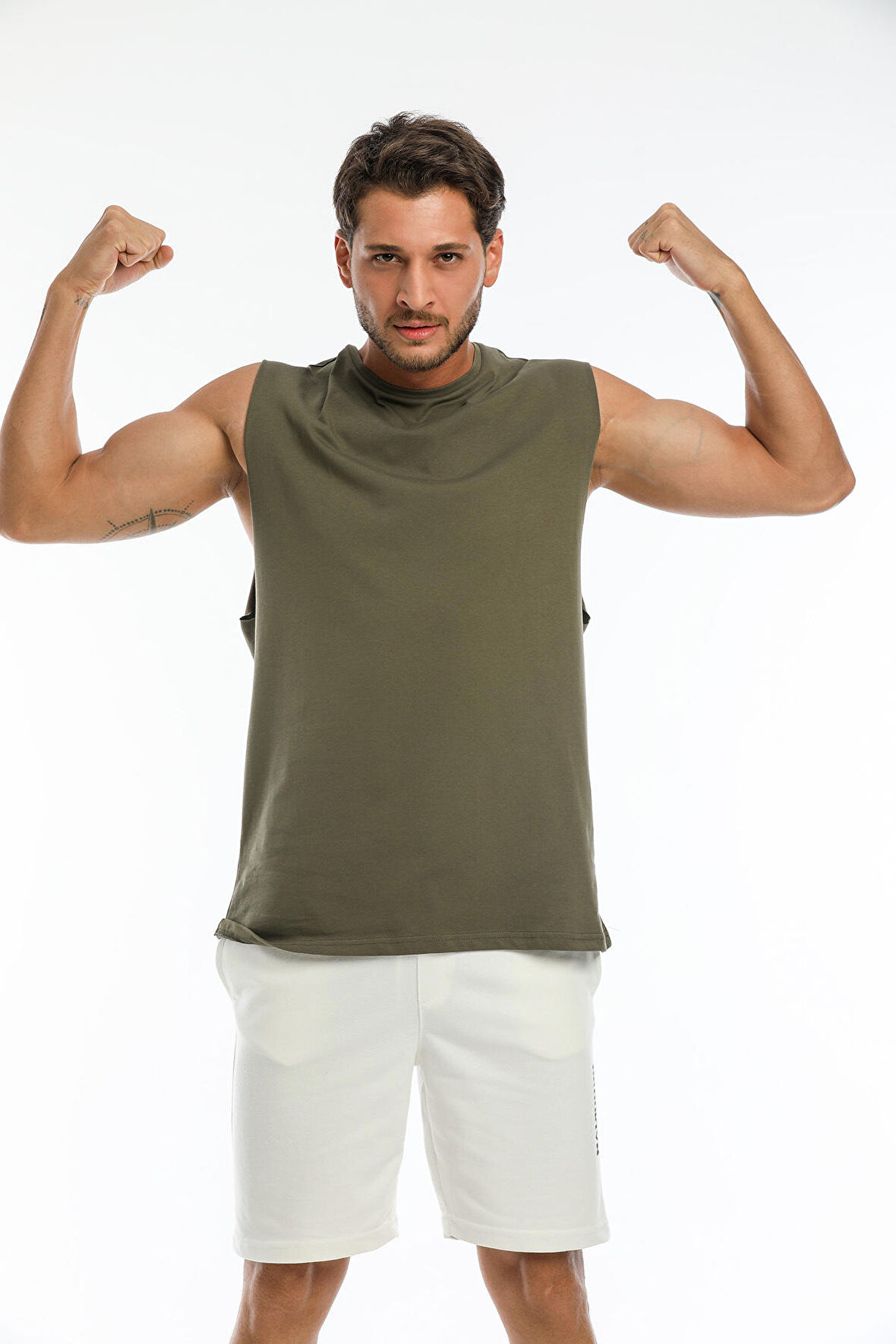 SPR21Y03 Bisiklet Yaka K0lsuz Tshırt