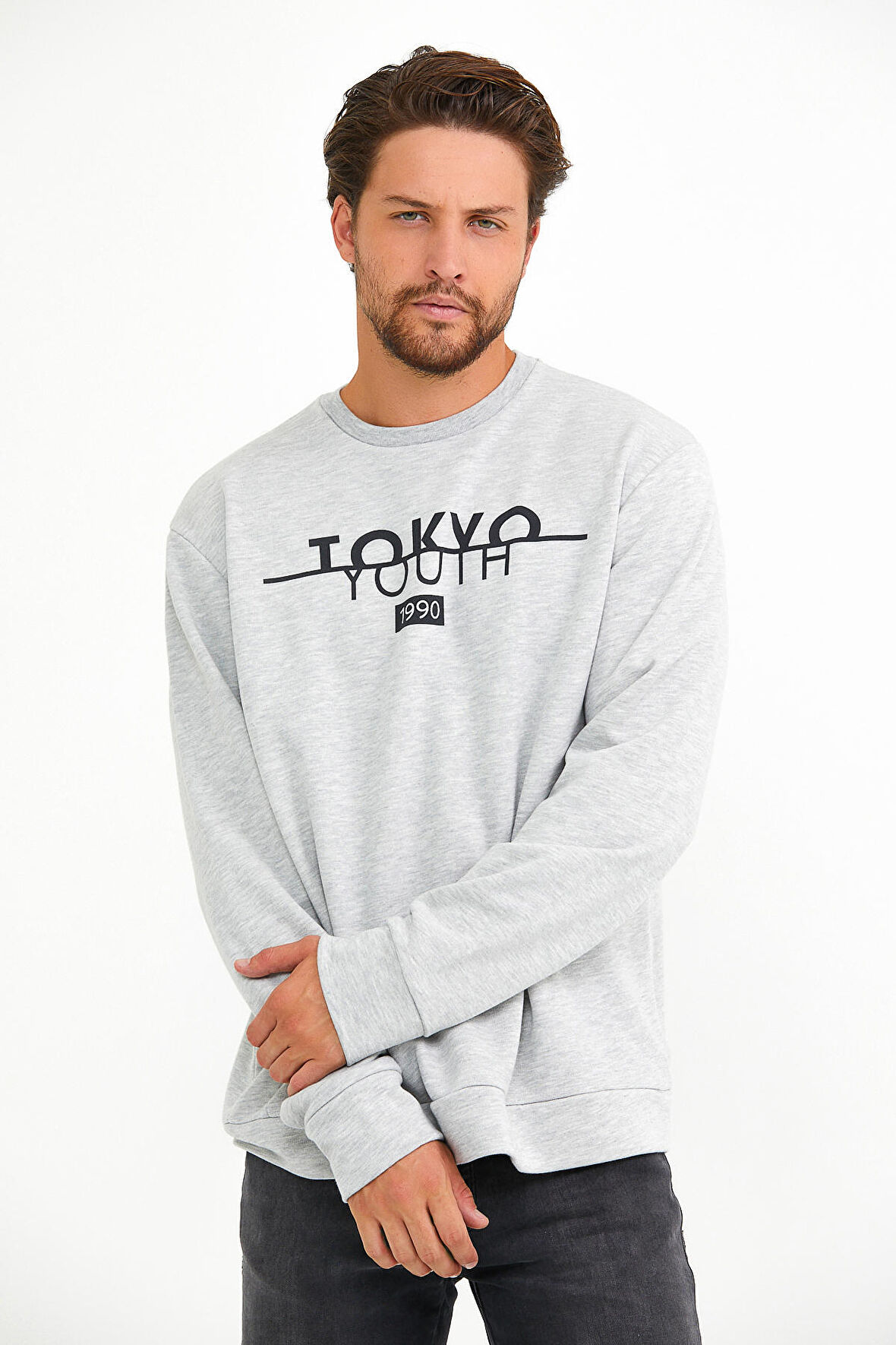 spr22sw134 Bisiklet Yaka Tokyo Basklıl Sweat