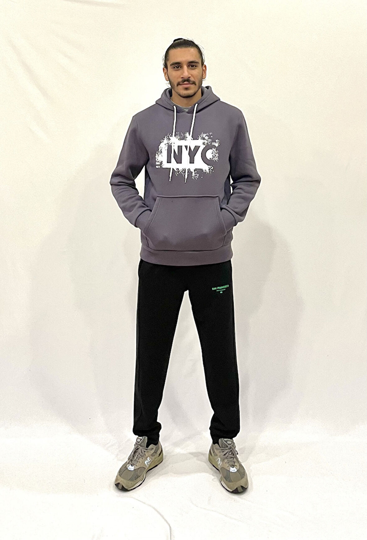 Erkek Kapşonlu Rahat Kalıp İçi Polarlı 3 iplik NYC Baskılı SweatShırt spr24sw09