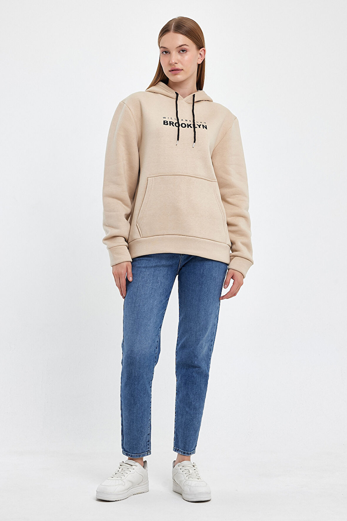 Kadın Kapşonlu Rahat Kalıp İçi Polarlı 3 iplik  W. Brooklyn Baskılı Swetashırt spr24swk04 