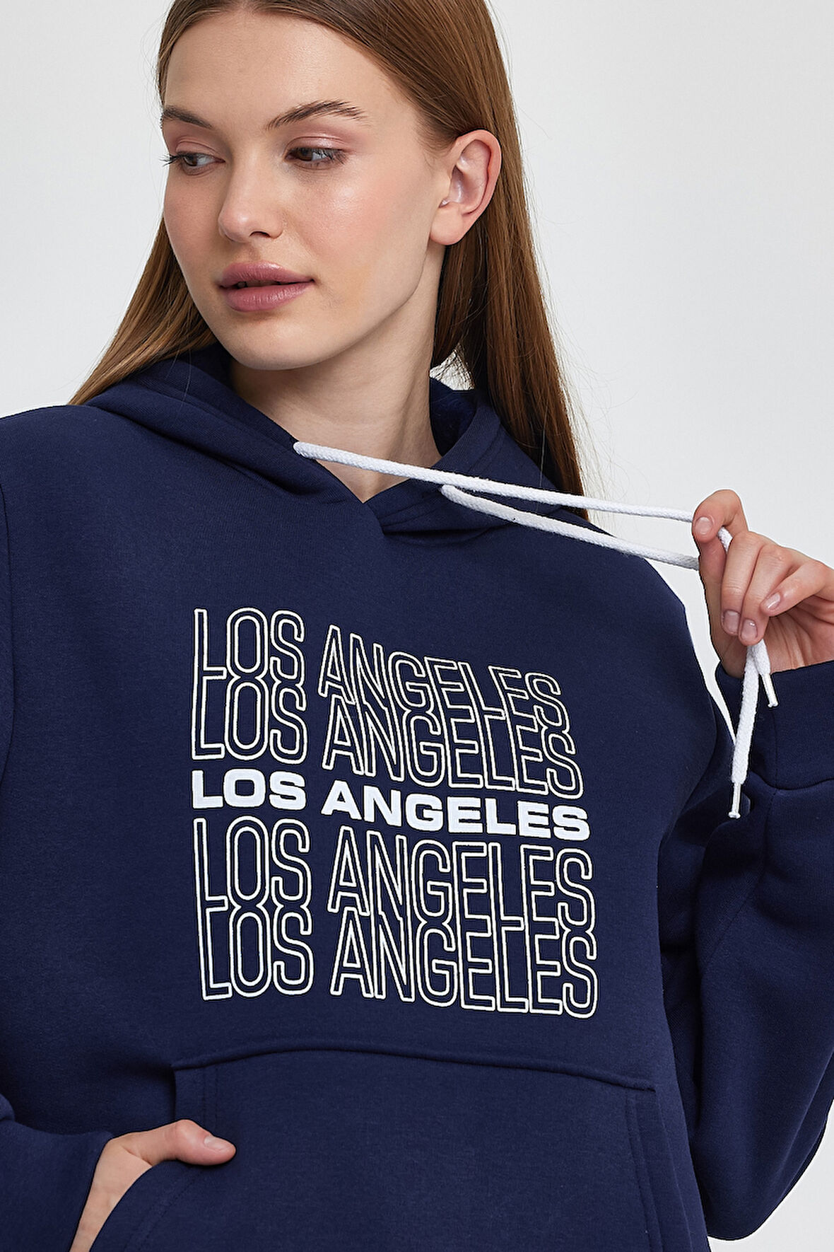 Kadın Kapşonlu Rahat Kalıp İçi Polarlı 3 iplik  Los Angeles Baskılı SweatShırt spr24swK10