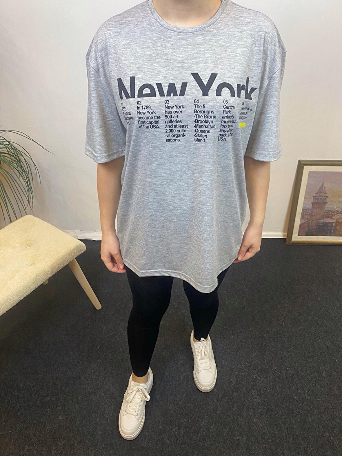 Kadın Bisiklet Yaka Oversize Kalıp New York Baskılı Tişort SPR24TSk112