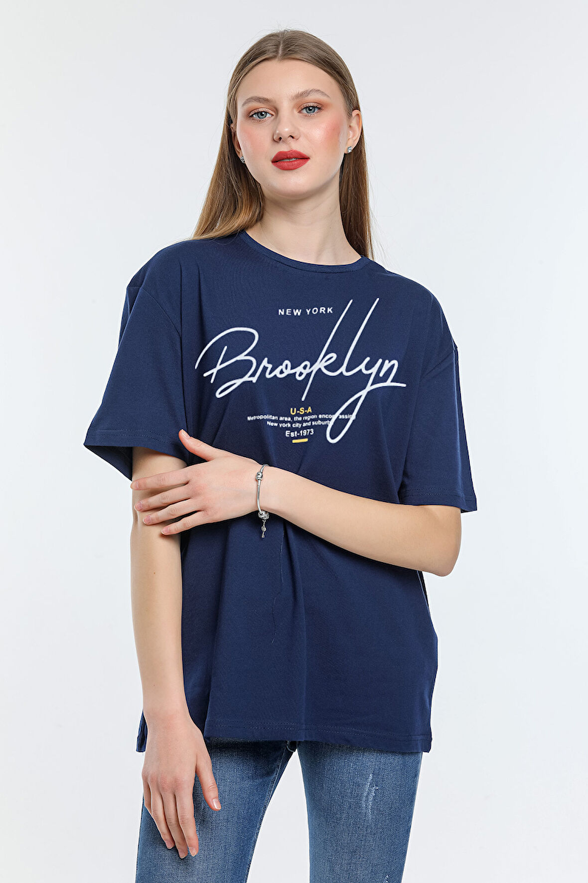 Kadın Bisiklet Yaka Oversize Fit  Tişort SPR24TSk110