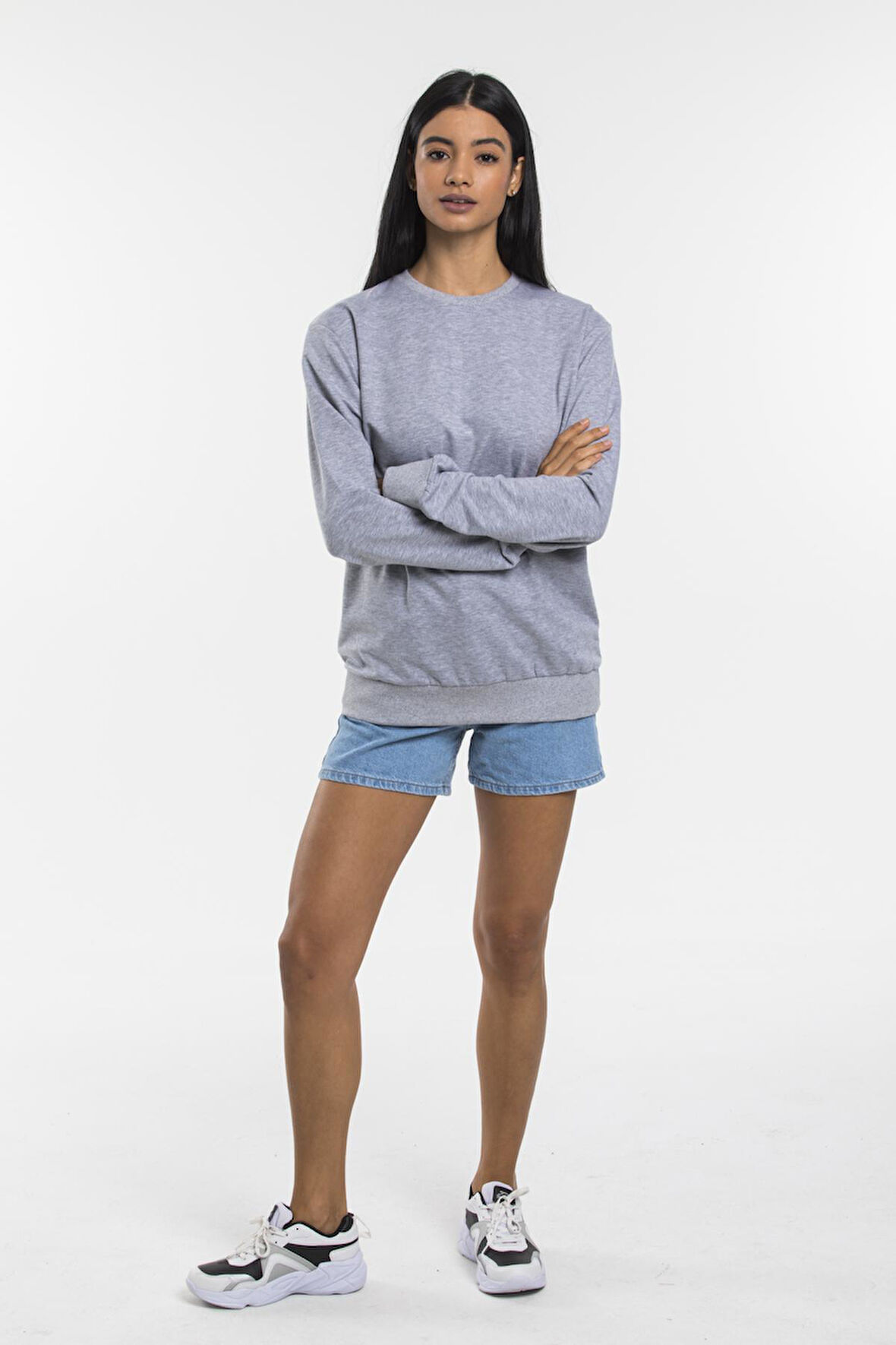 Süperlife Kadın Bisiklet Yaka Regular Kalıp İnce Pamuklu Sweatshirt SPR21K30