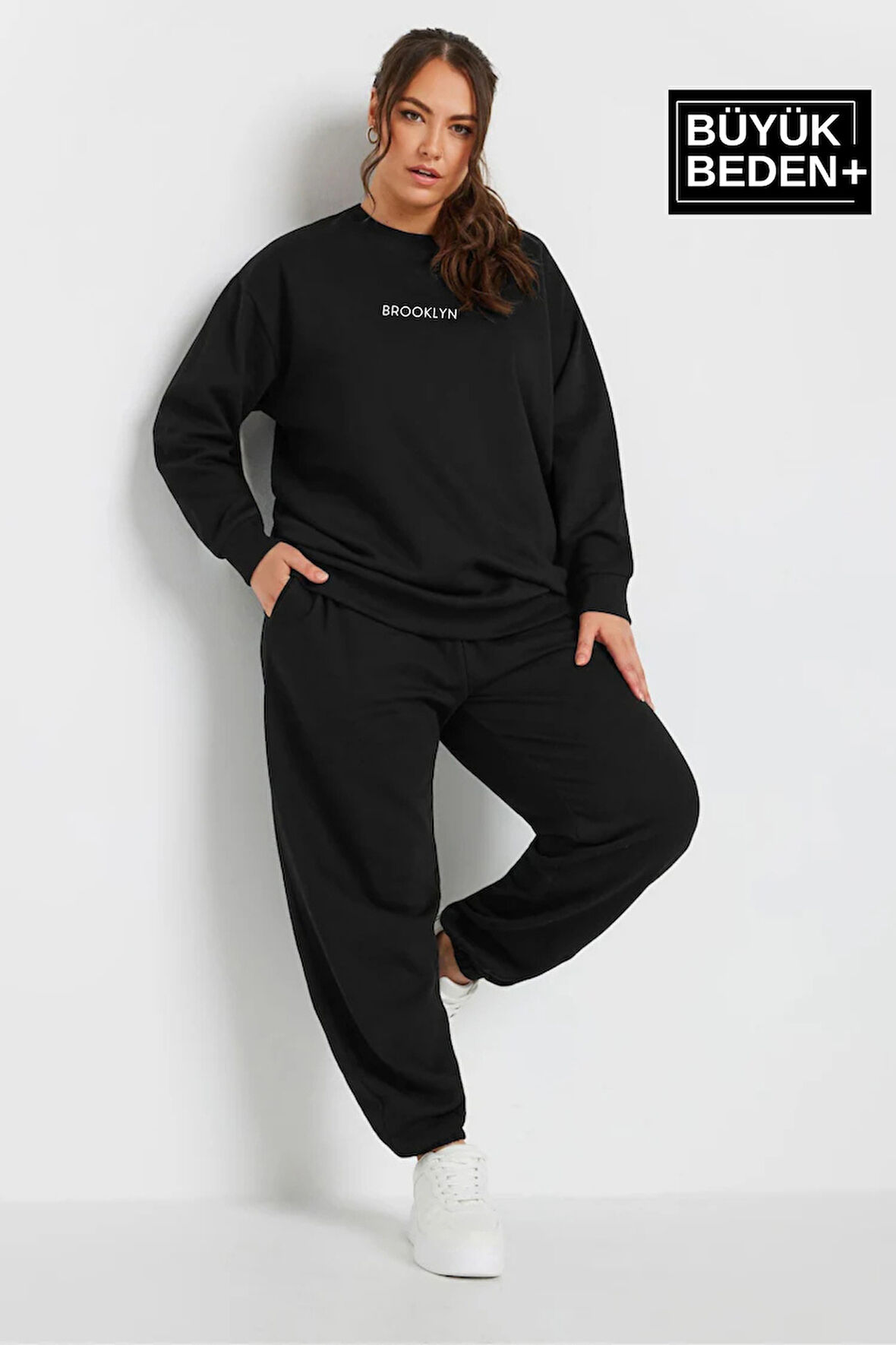 Kadın Orta Brooklyn Baskılı Büyük Beden İnce Bisiklet Yaka Swatshırt SPR25BSWK60