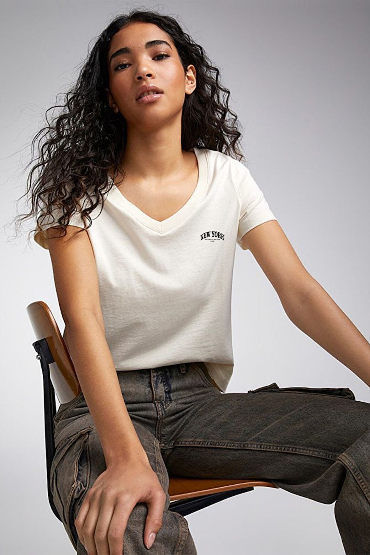 Süperlife Kadın V Yaka New York Tshirt SPR25TSK20