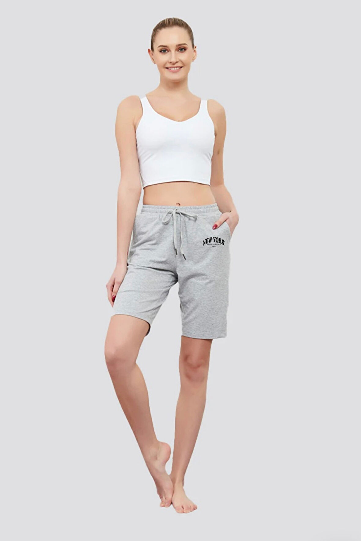 Kadın New York Baskılı Standart &Regular Kalıp Şort SPR25SRK085