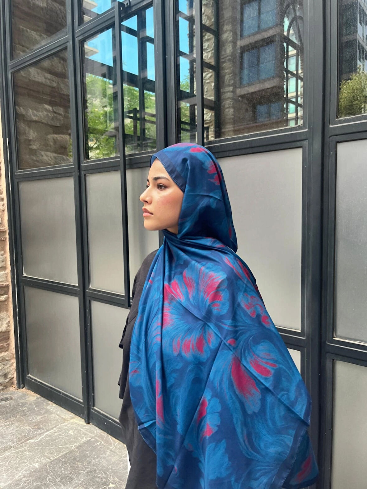 Aminenesil Esinti Vual Soft Pamuk Şal Mavi Fuşya İndigo Renk