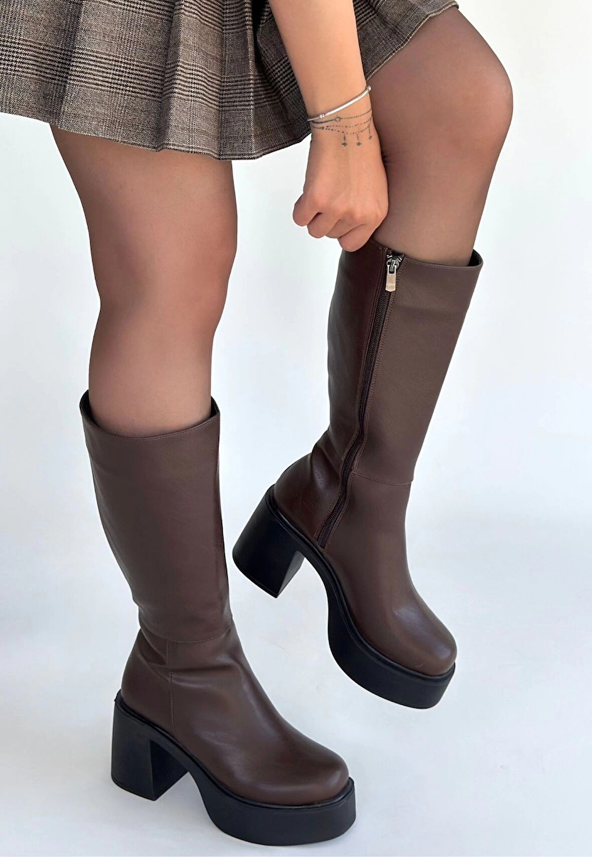 Disan Kahverengi Cilt Topuklu Çizme