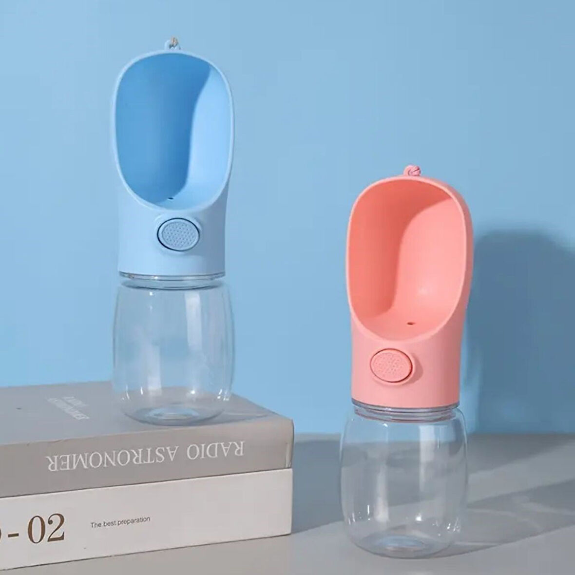 CELİK AVM® Taşınabilir Butonlu 350 ml Evcil Hayvan Suluğu