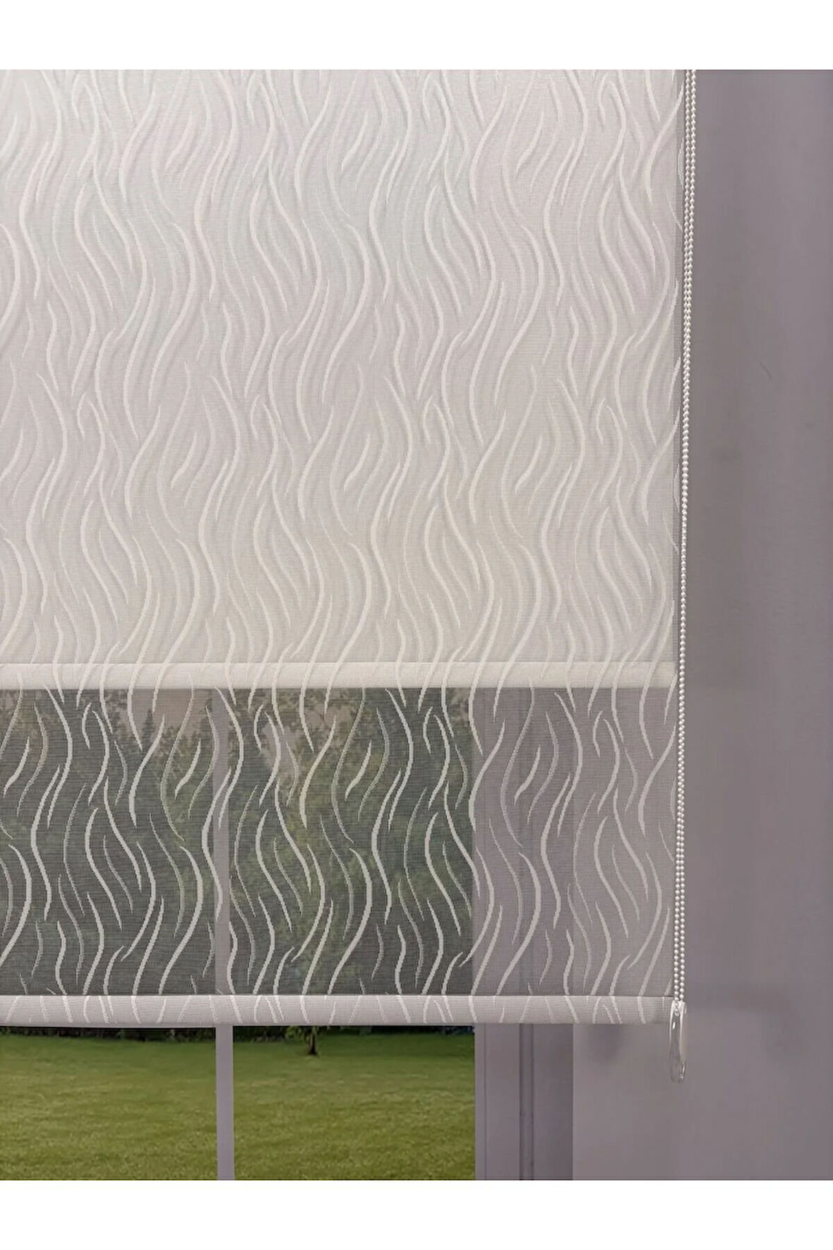 EVA Serisi – Su Yolu Desenli Çift Mekanizmalı Beyaz Perde