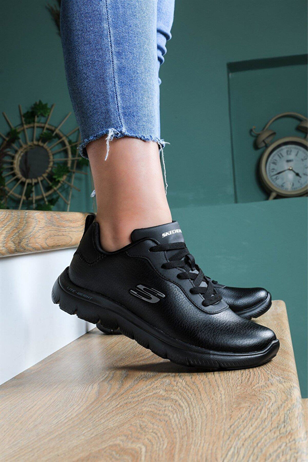 Skechers Summits Memory Foam Taban Siyah Deri Kadın Günlük Spor Ayakkabı