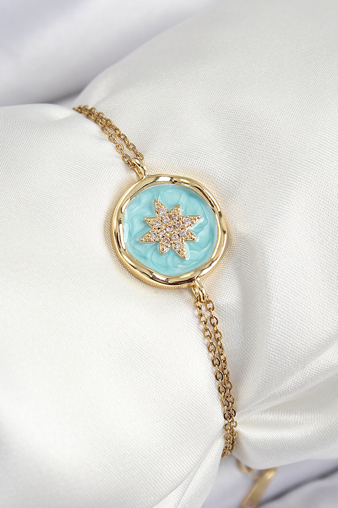 316L Çelik Zincir Turkuaz Mineli Sanatsal Portre Kuzey Yıldızı Model Gold Renk Kadın Bileklik