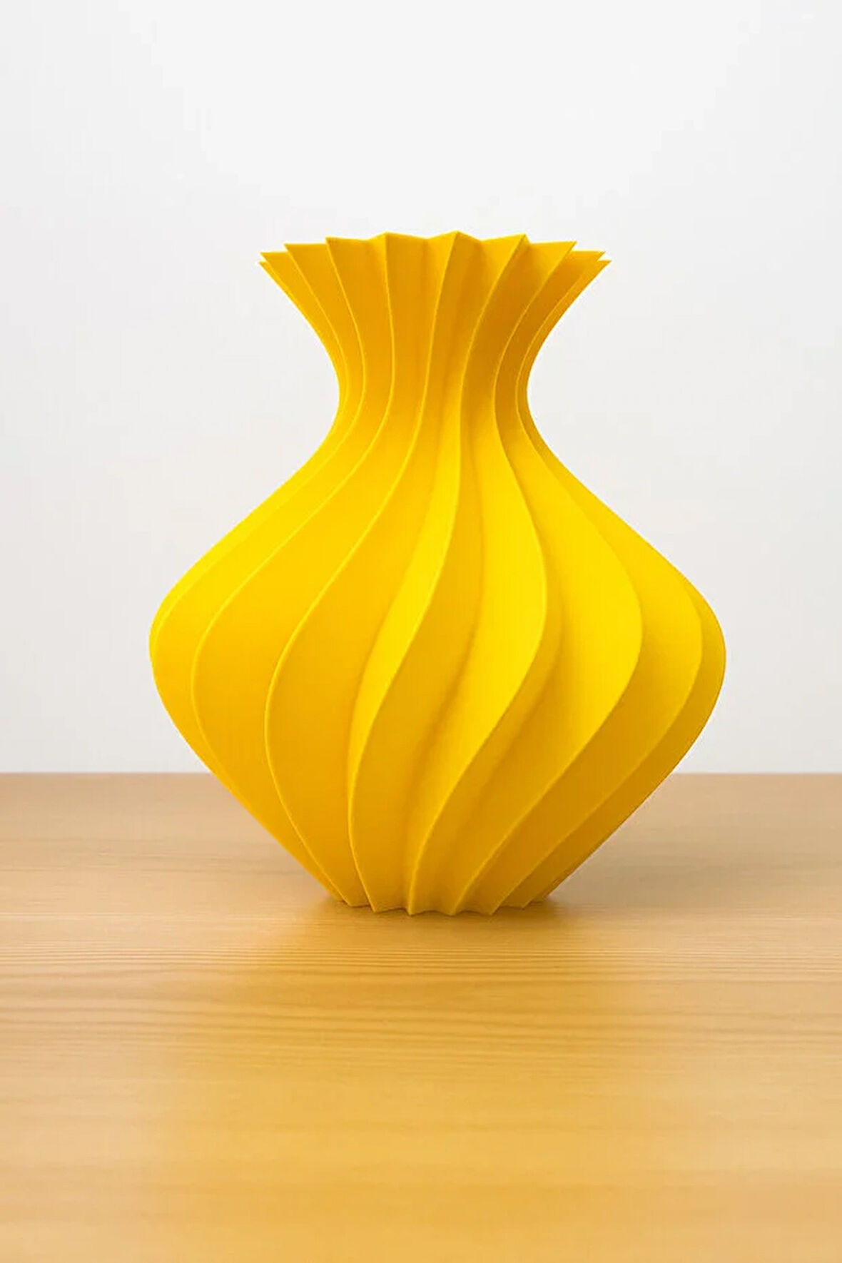 Modern Dekoratif Ve Şık Vazo - Ev Ve Ofis İçin İdeal