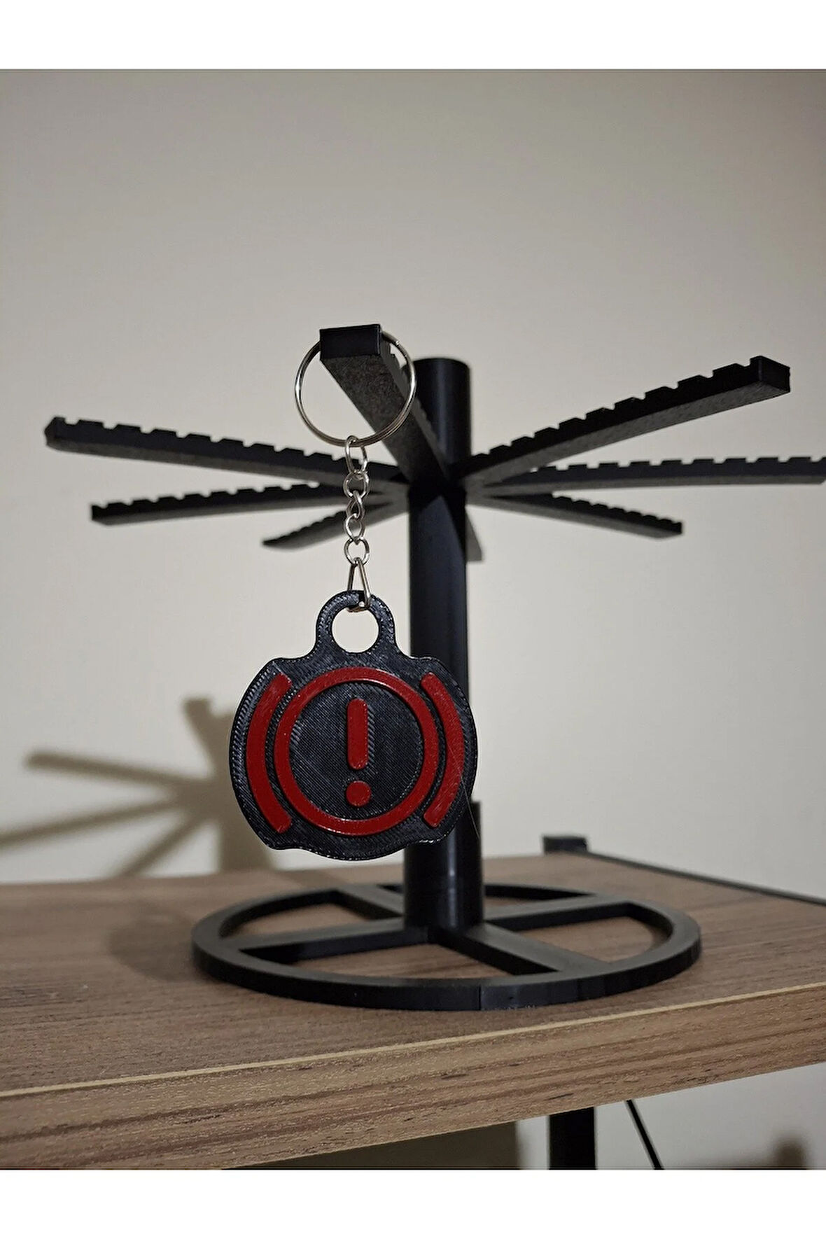 El Freni Göstergesi Anahtarlığı