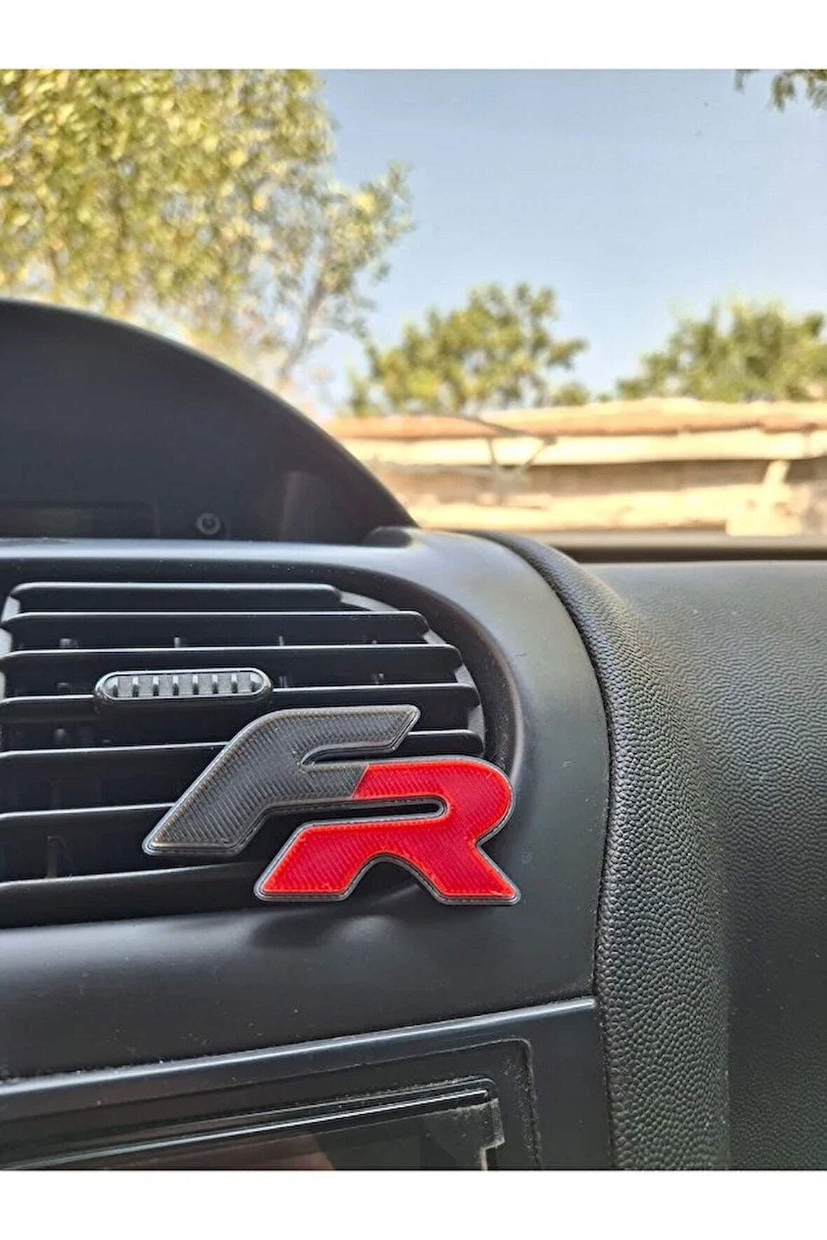 Seat FR Logolu Klipsli Havalandırma Süsü - Estetik ve Sportif Görünüm