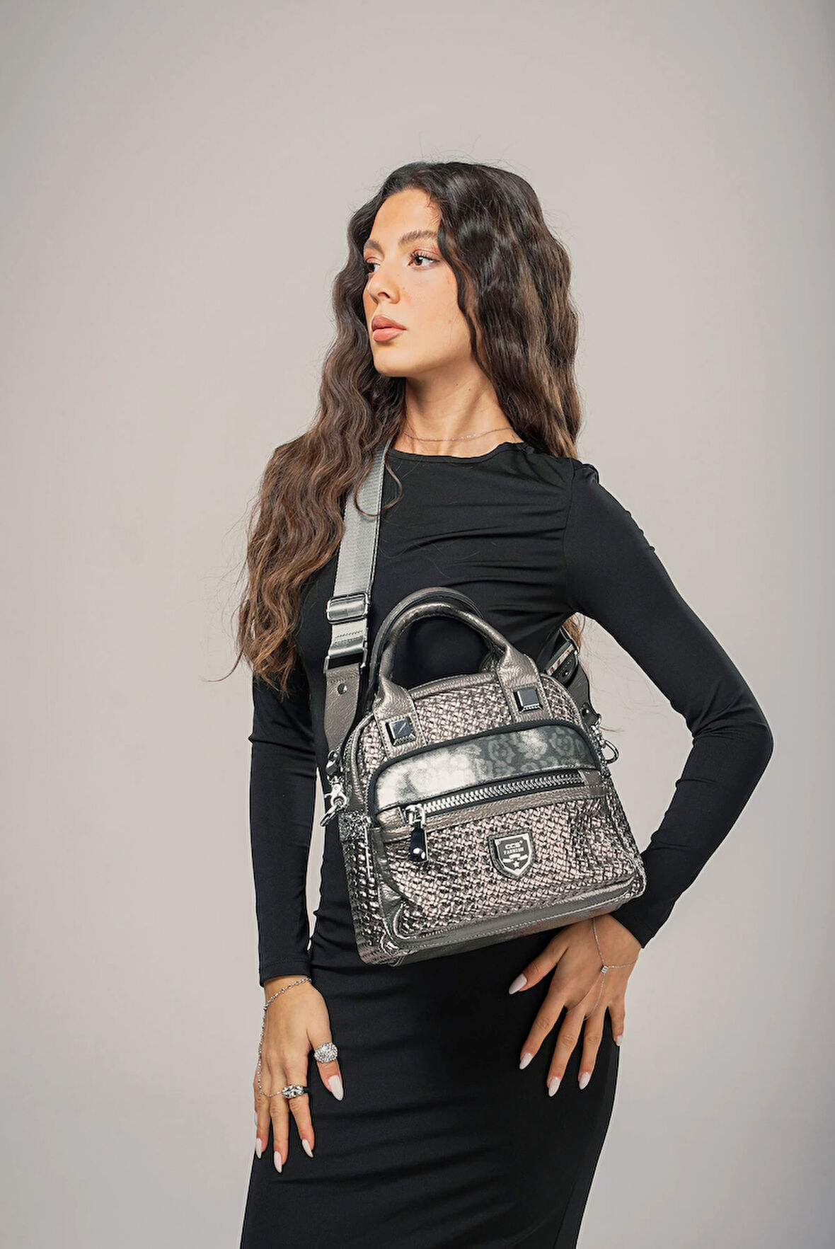 Çcs Lüks 18003 Siyah Elve Omuz Çnatsı