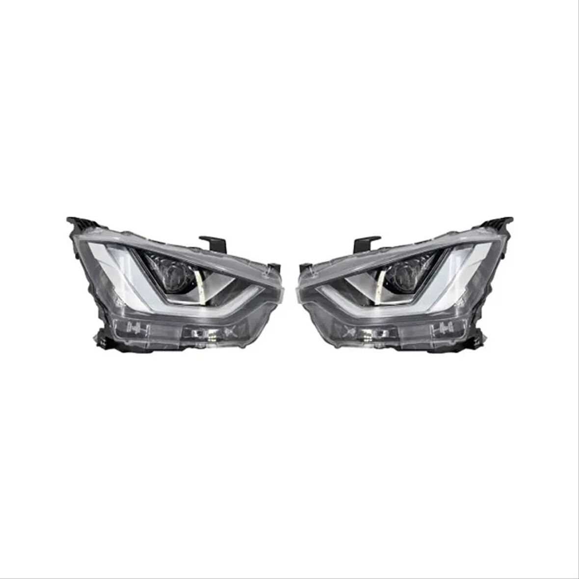 Isuzu D-Max İçin 2021+ Led Far Yükseltme (Halojen Farlı Modeller İçin)