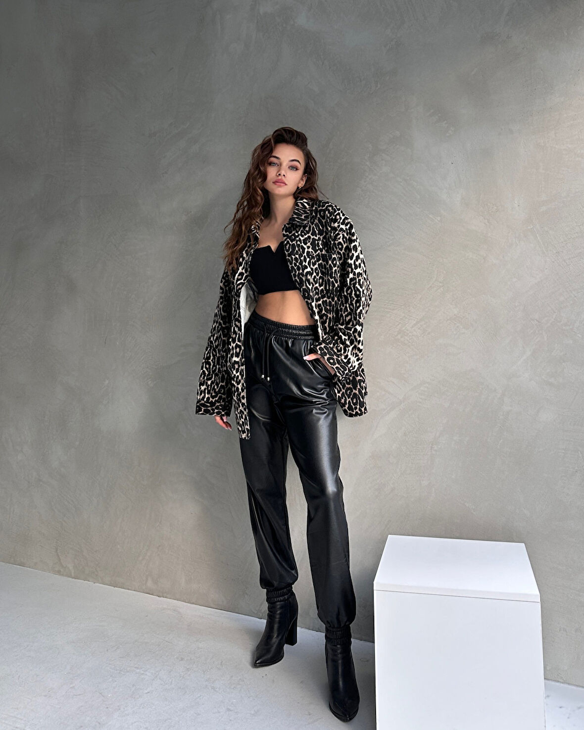 Leopar Desen Çift Cep Oversize Denim Gömlek Ceket