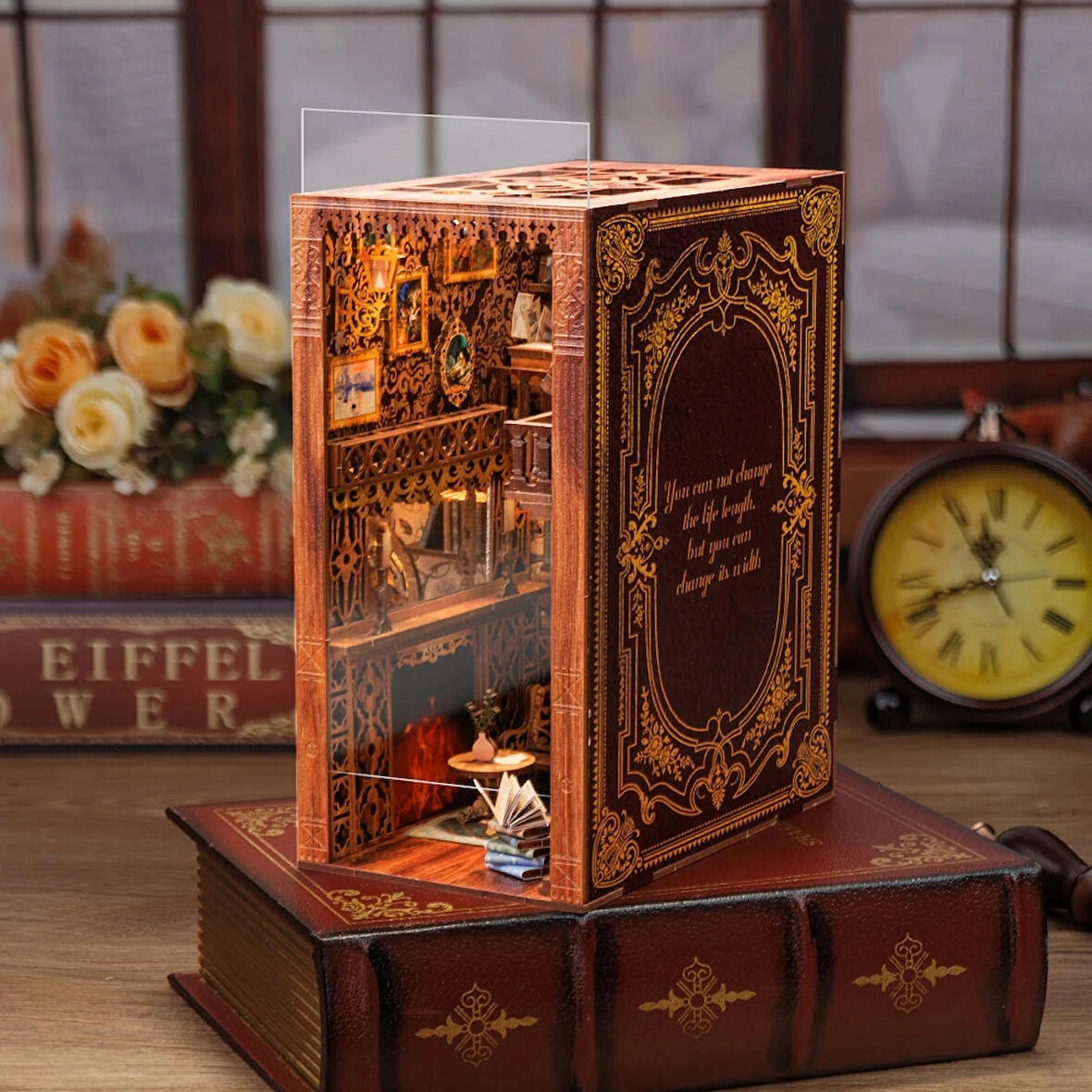 CUTEBEE Book Nook Sihirli Kütüphane Kiti – DIY oyuncak bebek evleri minyatür ev kiti, mobilya ve LED ışıklı, 3D yapboz ahşap kitap destekleri, yetişkinler için yapı setleri (Eternal Bookstore)