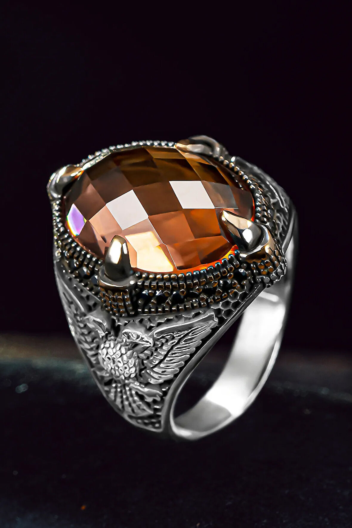 Erkek Gümüş Yüzük - Zultanit Taşlı Yanı Çift Başlı Kartal Motifli Erkek Yüzük