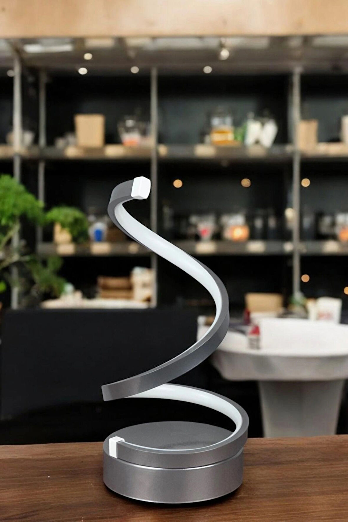 Lara Gri Renk Gün Işığı Led Işıklı Modern Tasarım Led Masa Lambası - Abajur - Gece Lambası