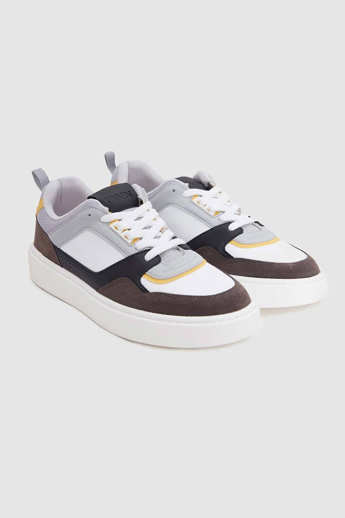 TWN Beyaz Kalın Beyaz Tabanlı Bağcıklı Sneaker Ayakkabi 3EC09ORT0380