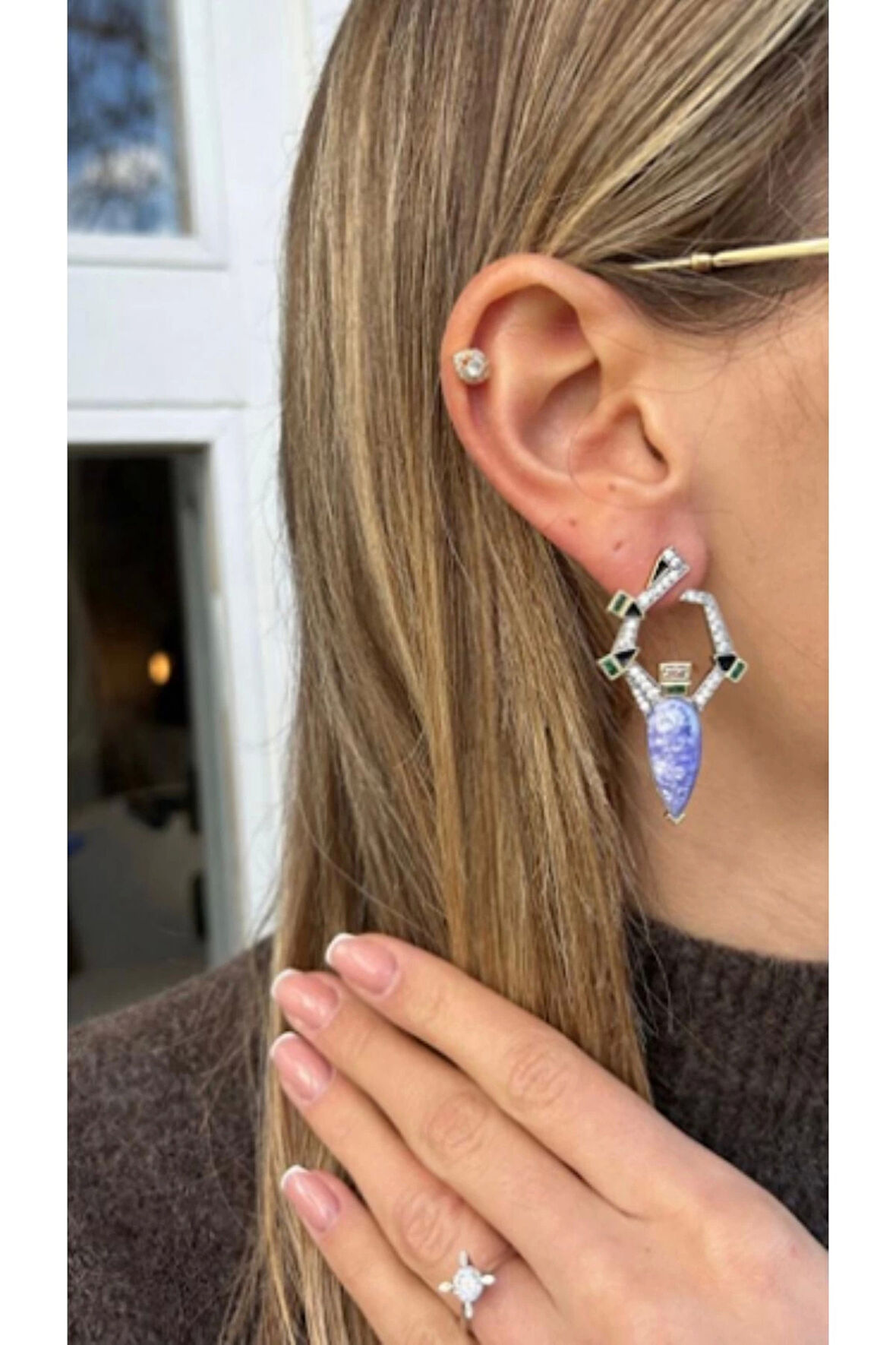 Çelik Zirkon Taşlı Lila Küpe