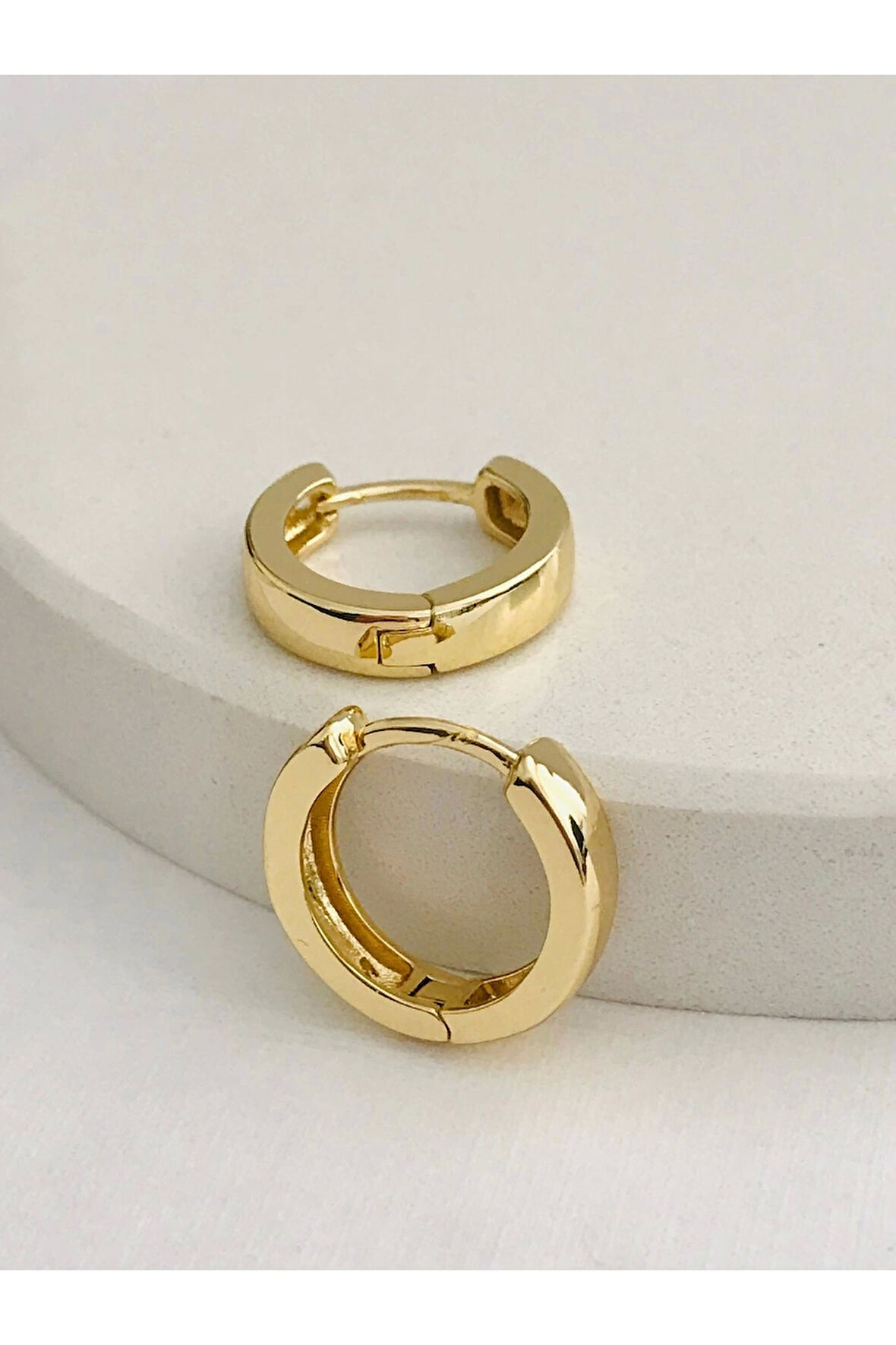 Çelik Minimal Halka Küpe