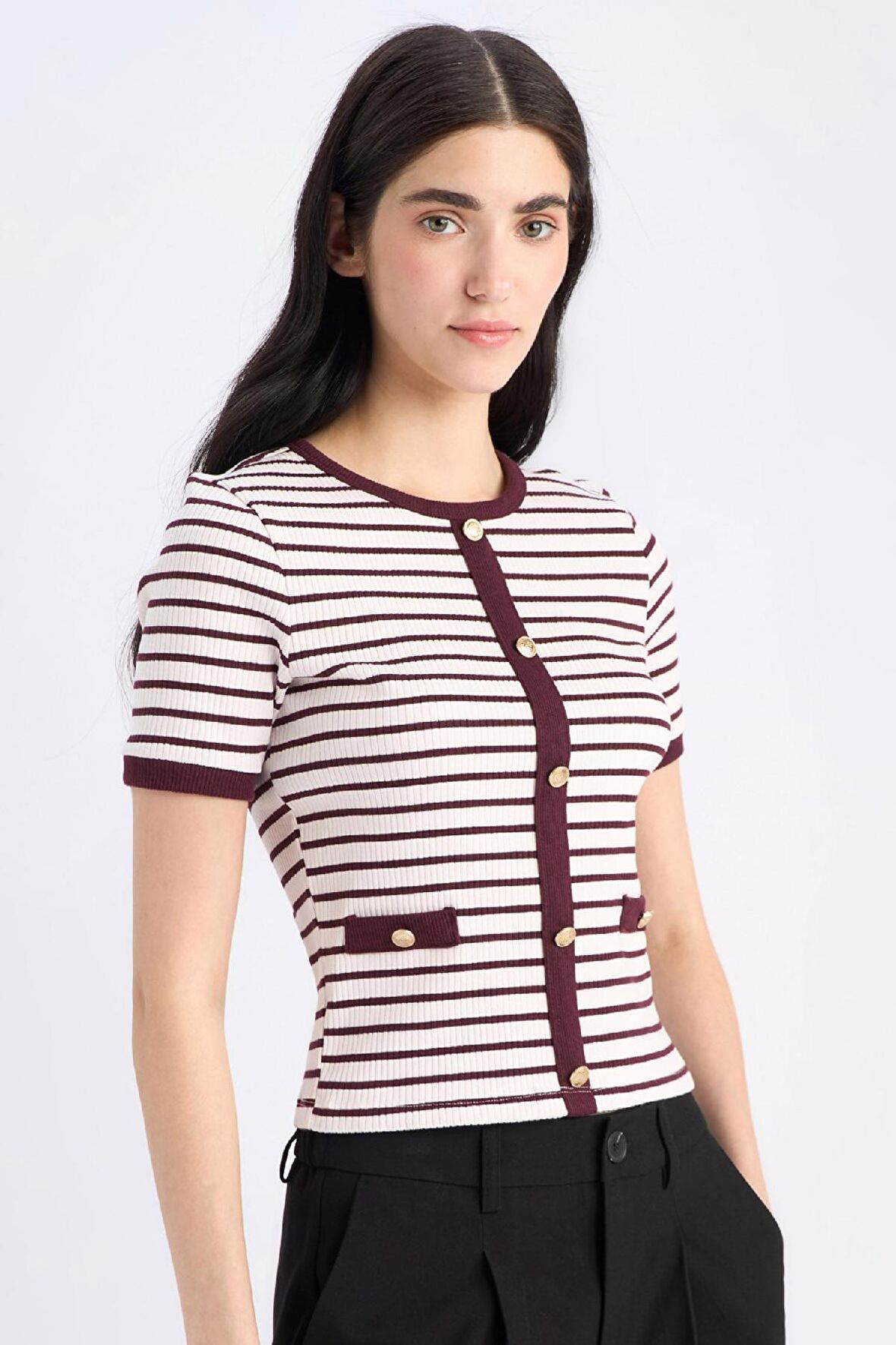 DeFacto Slim Fit Dar Kesim Bisiklet Yaka Çizgili Fitilli Kaşkorse Kısa Kollu Tişört C2566AX25SPBR248