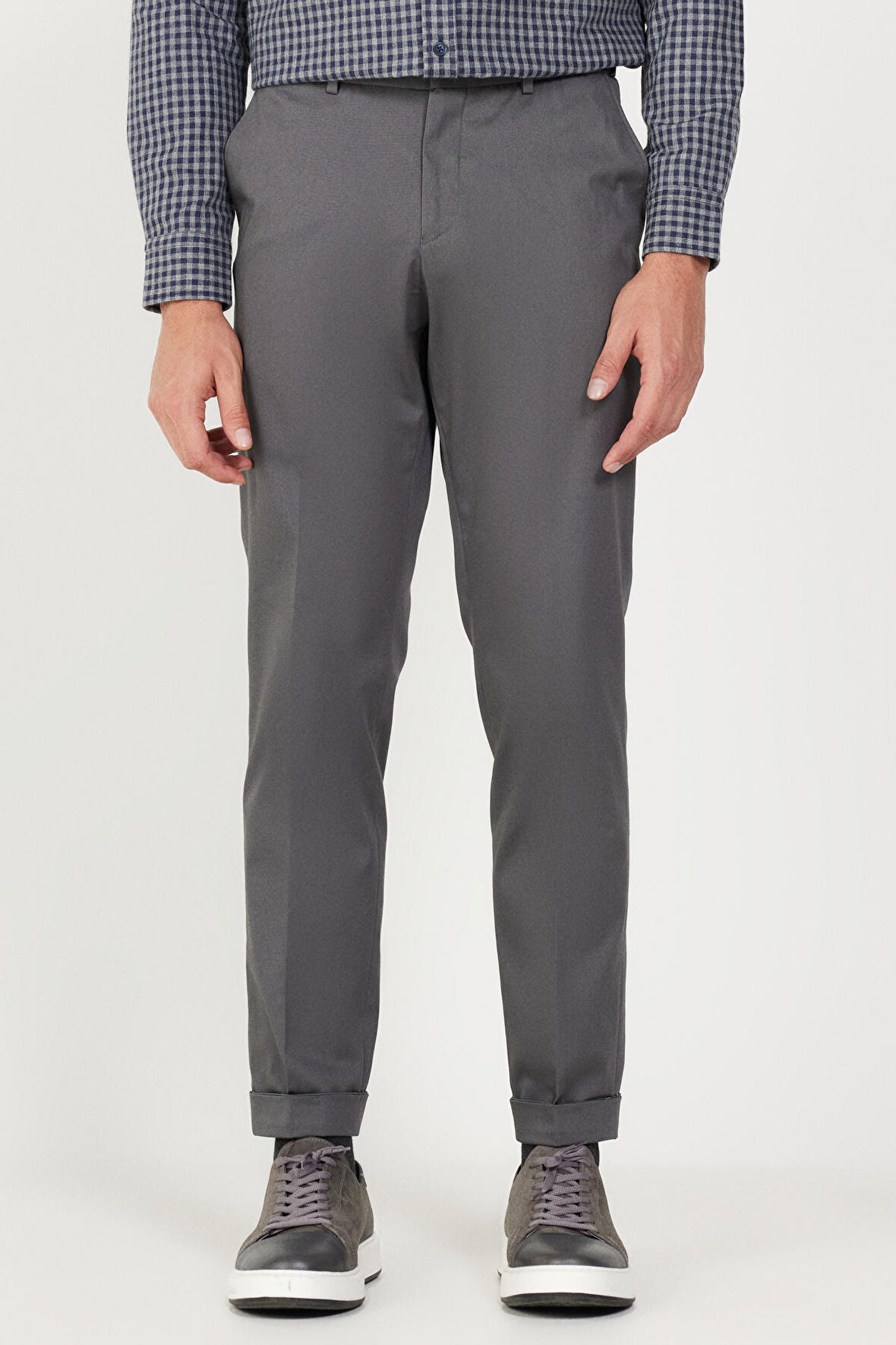 Erkek Gri Slim Fit Dar Kesim Gabardin Kumaş Desenli Pamuklu Esnek Beli Lastikli Pantolon