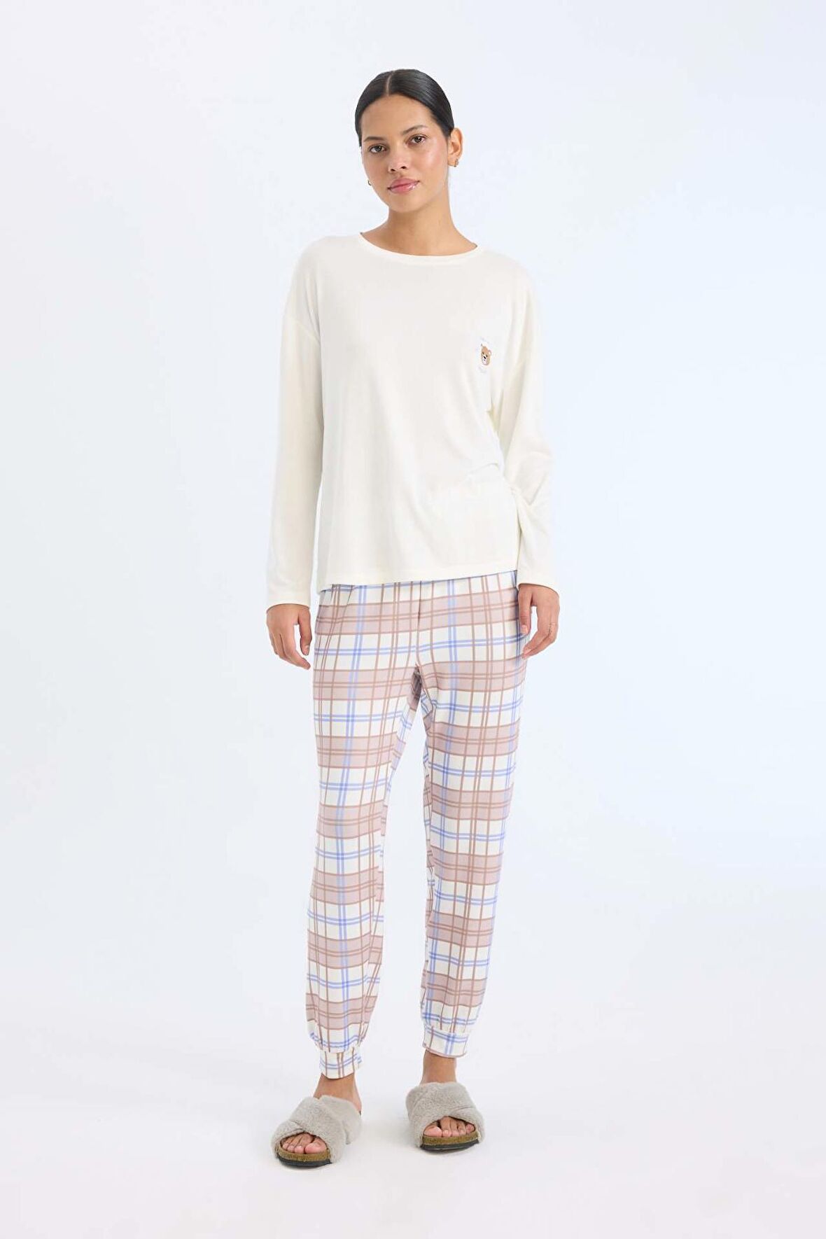 DeFacto Pijama Takımı Regular Fit Uzun Kollu Üst Kareli Uzun Alt-Fall in Love D2263AX24WNBG78