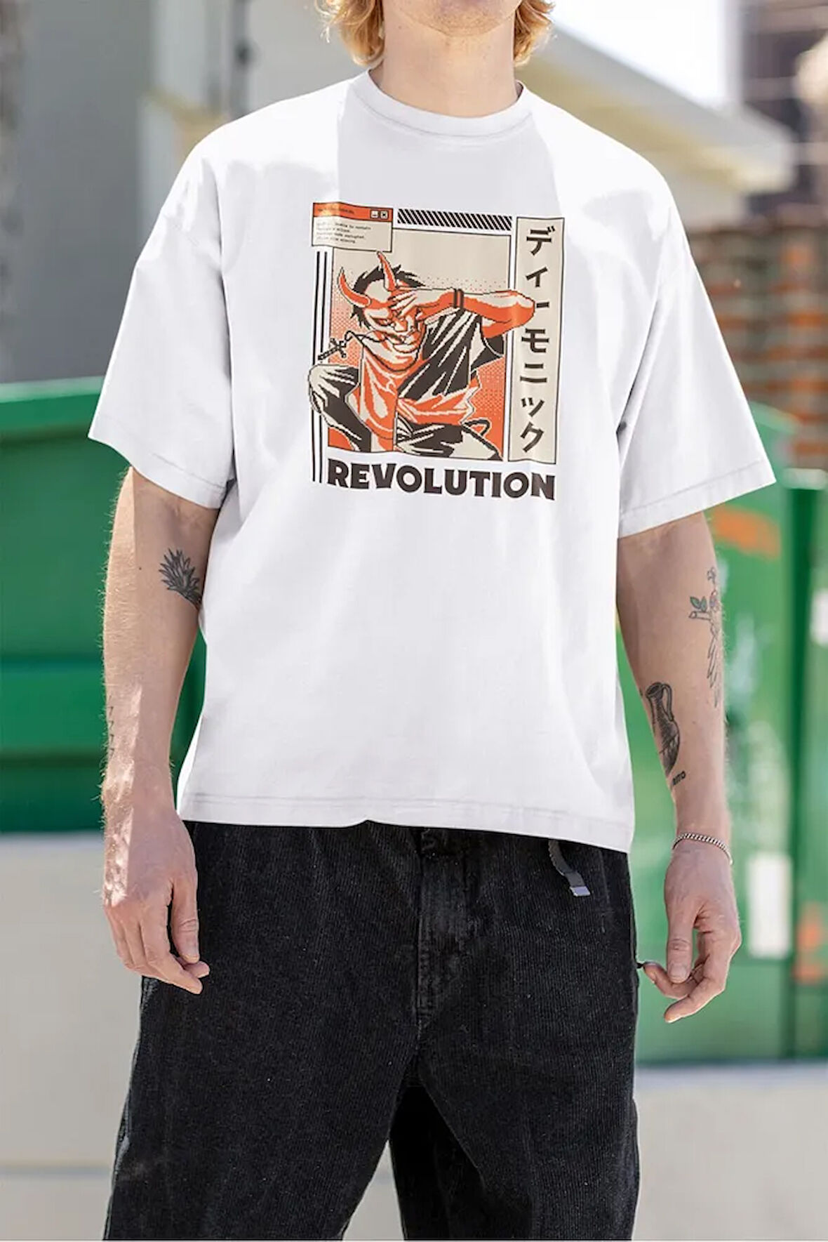 Revolution Baskılı Unisex Karakter Tişört, Oversize Anime Tişört
