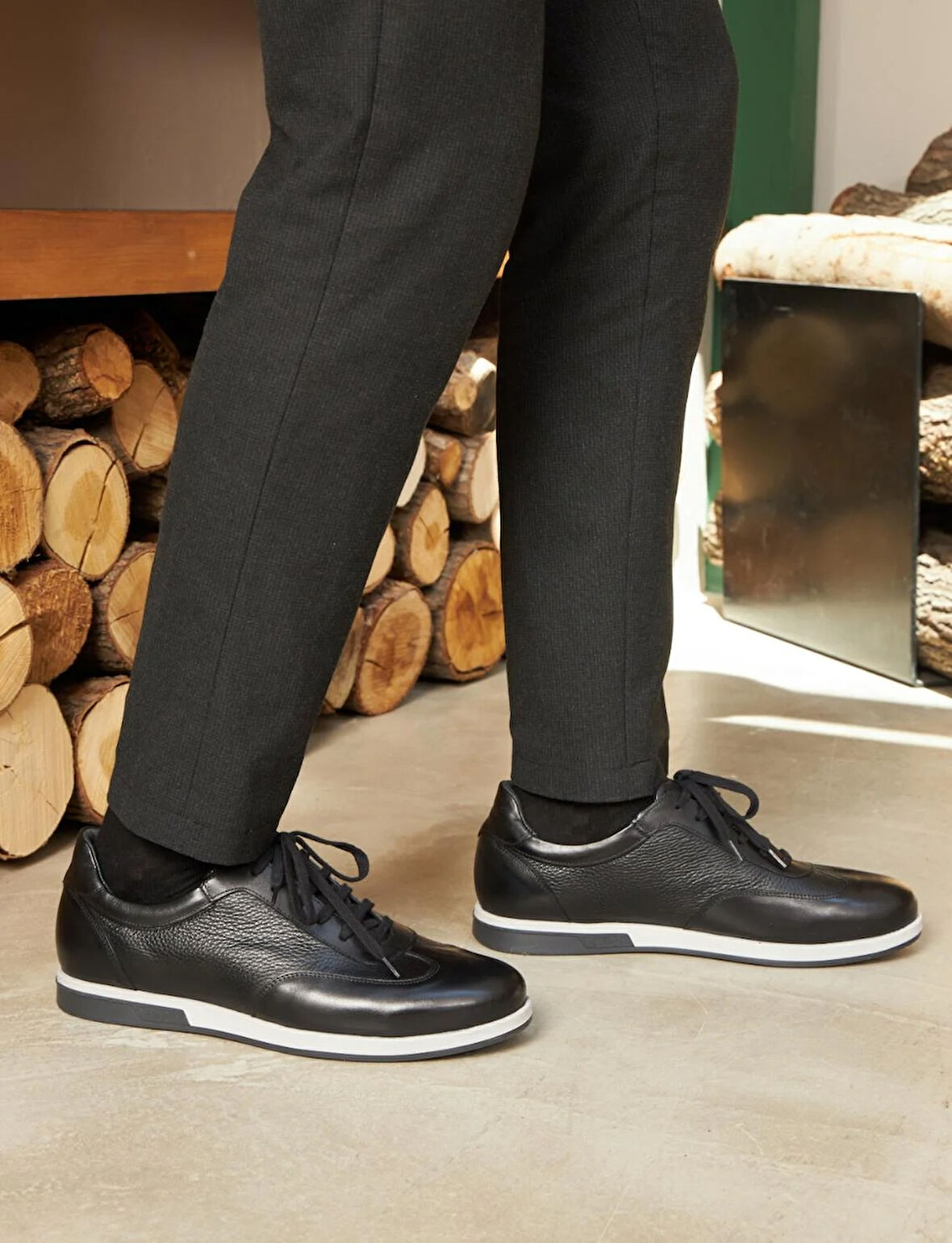 Erkek Hakiki Deri Kauçuk Taban Siyah Bağcıklı Günlük Ayakkabı