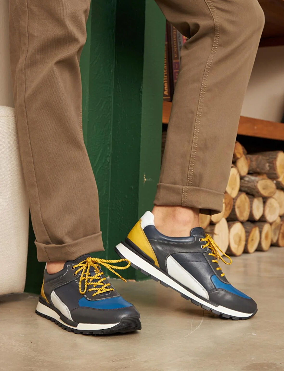 Hakiki Deri Gri Bağcıklı Erkek Spor Ayakkabı