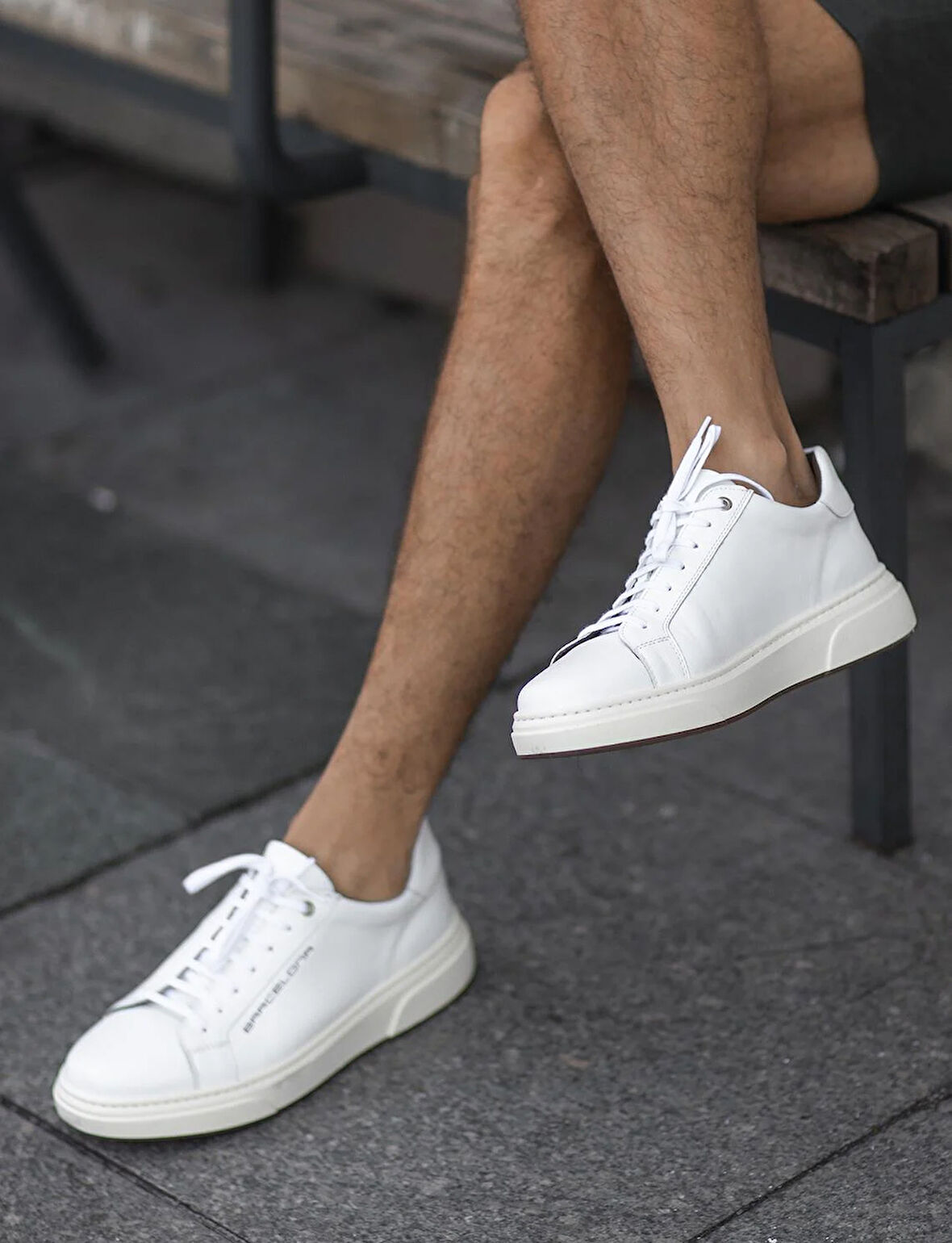 Hakiki Deri Beyaz Bağcıklı Erkek Spor Ayakkabı