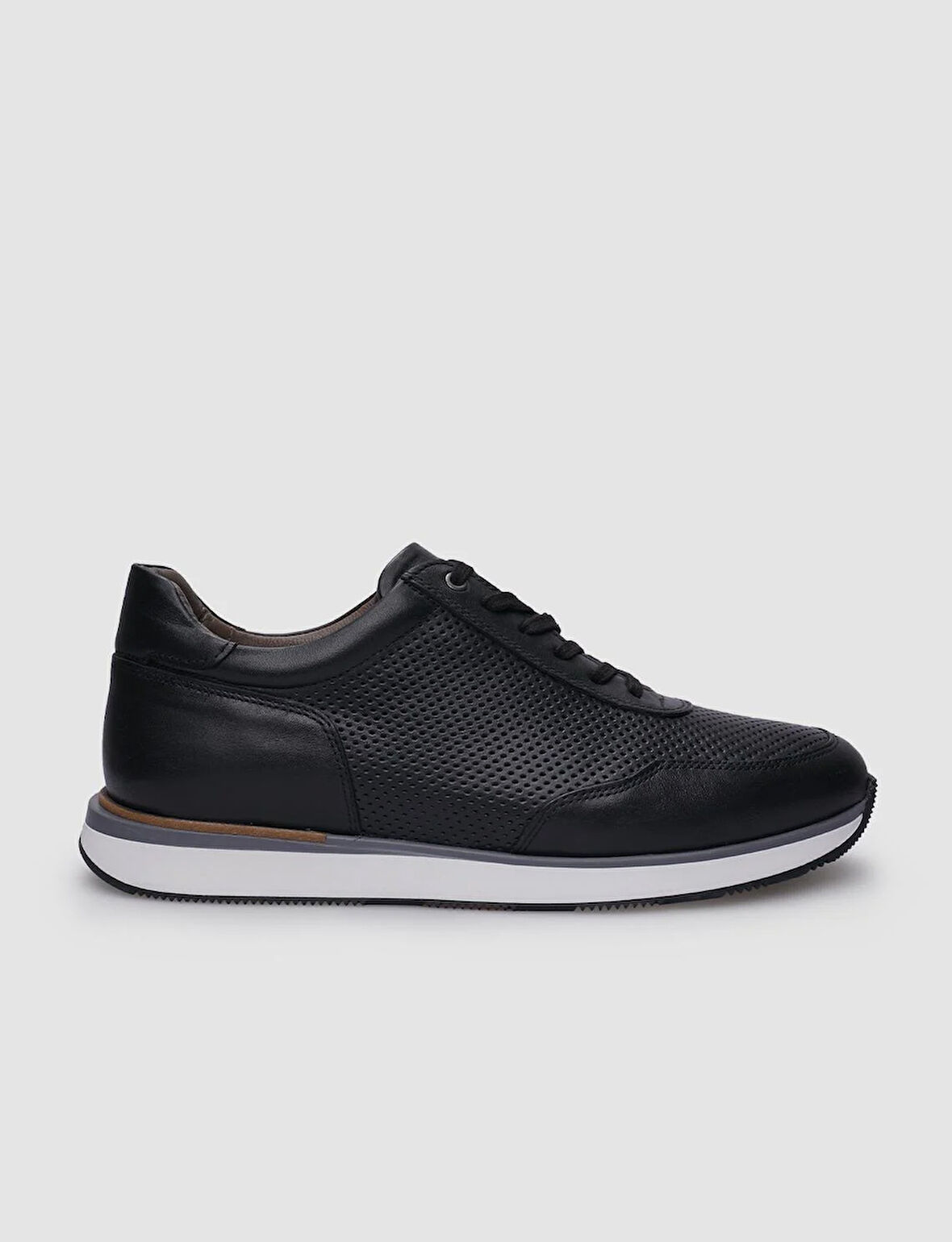 %100 Hakiki Deri Siyah Bağcıklı Erkek Sneaker